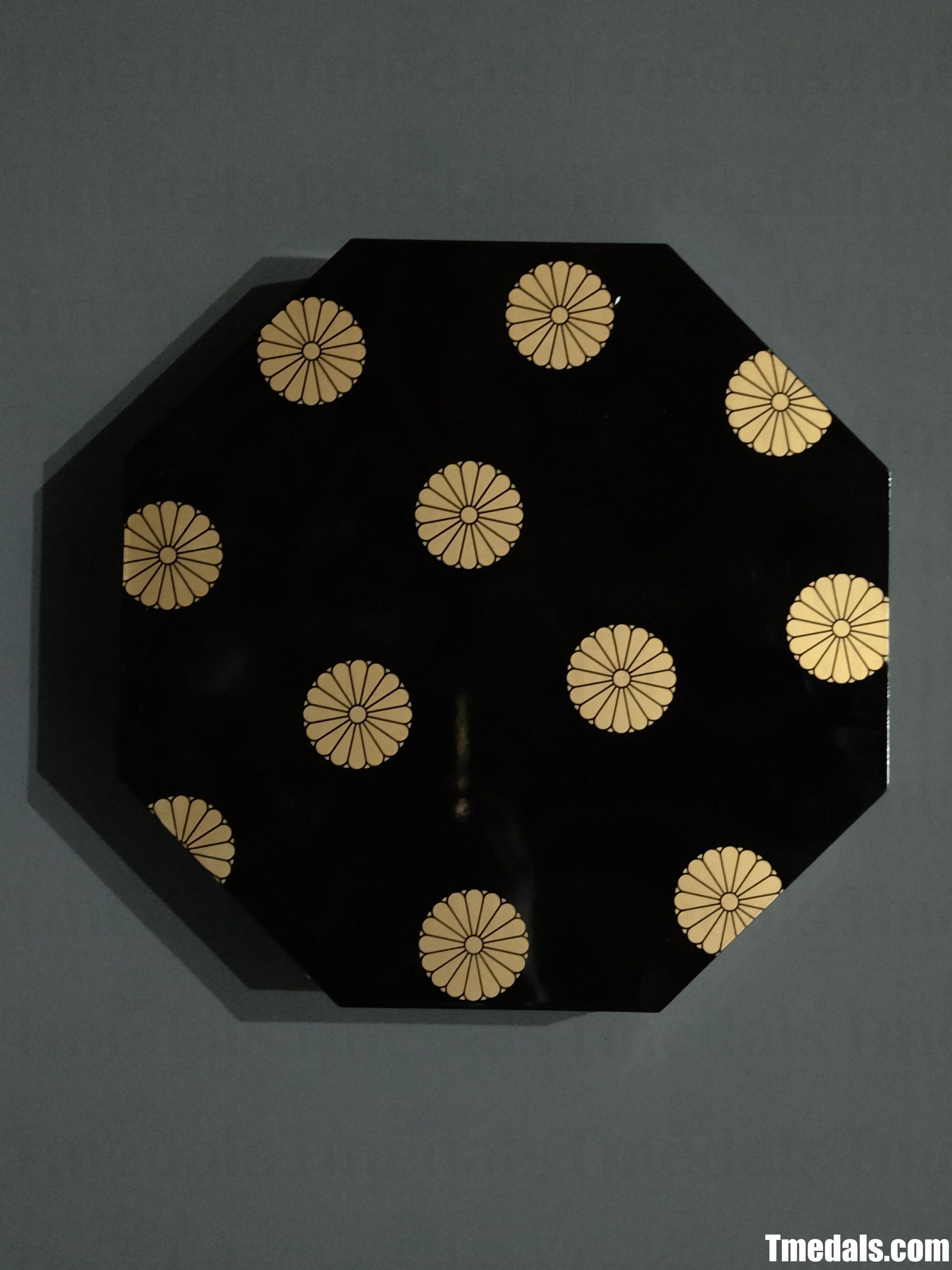Japan Grand Cordon of the Order of the Chrysanthemum – Full (Copper + Hard Enamel) detail view 19