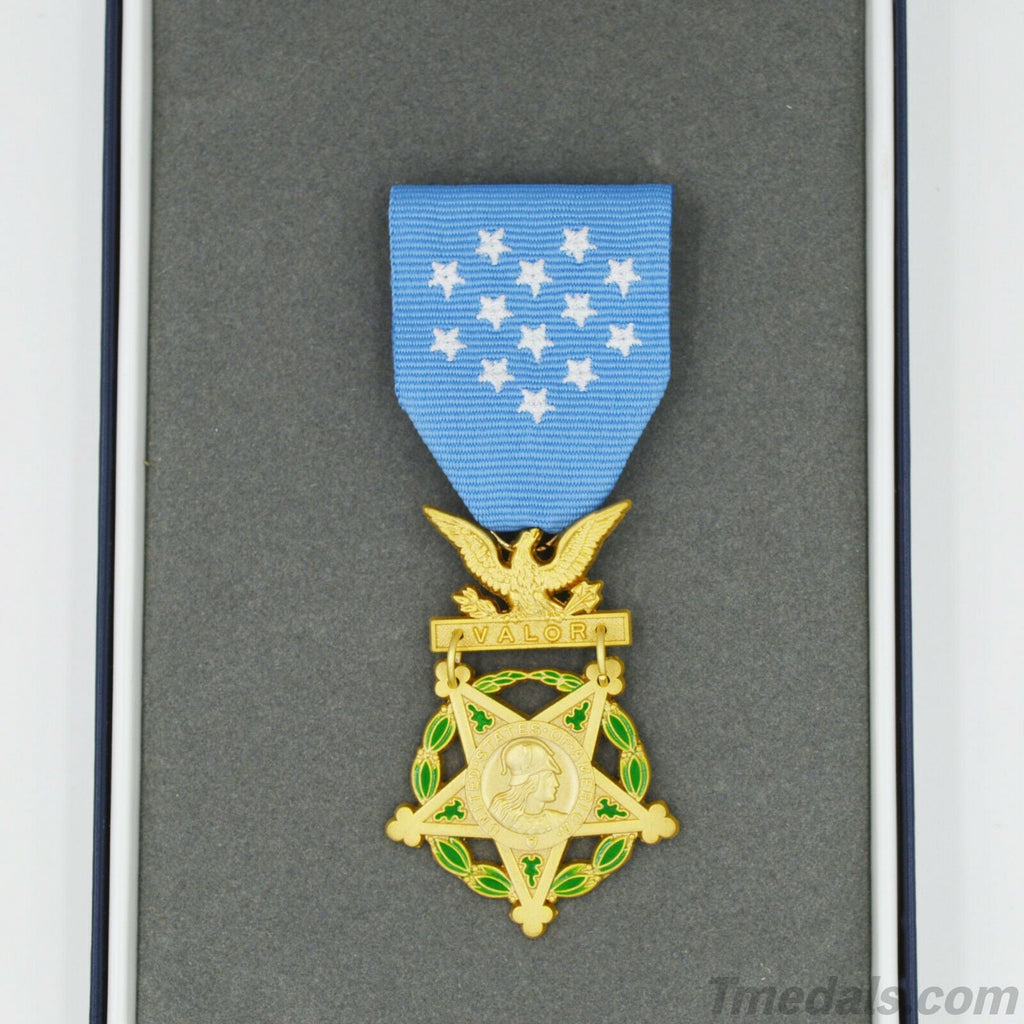 U.S. Medal of Honor Army WWI 1914 – 1918 – Full-Size Brass with Case reproduction