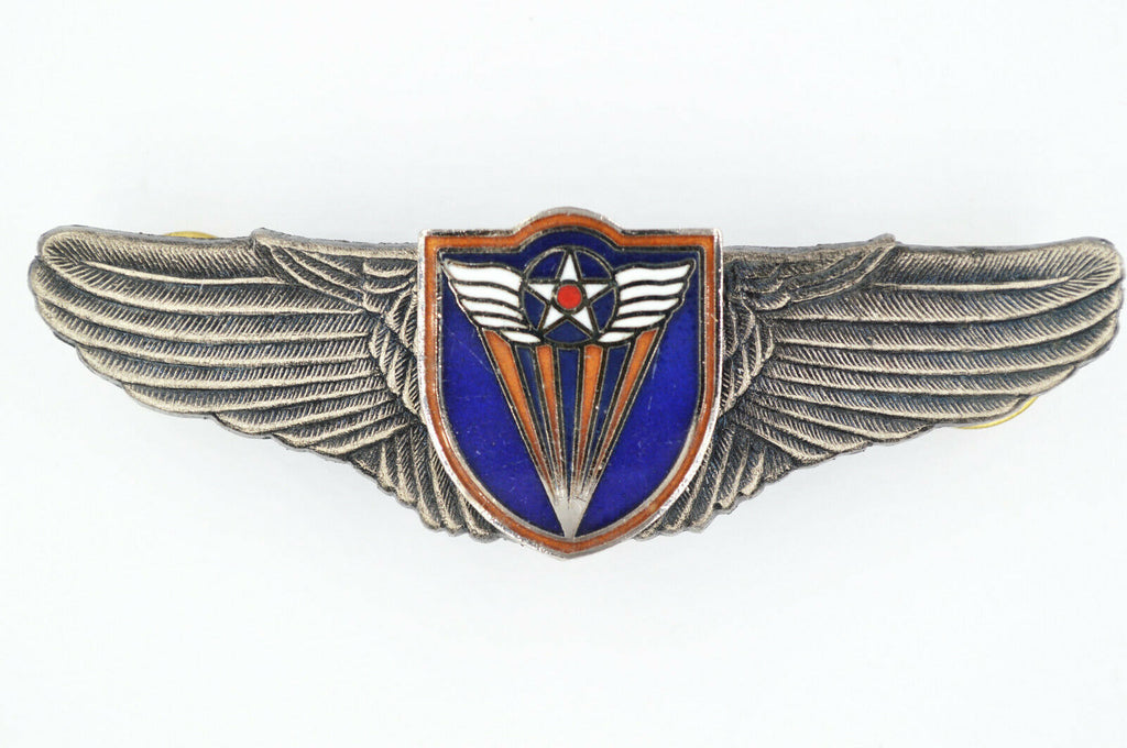 U.S. WWII WWII 4th Air Force Wings Badge Pin Medal