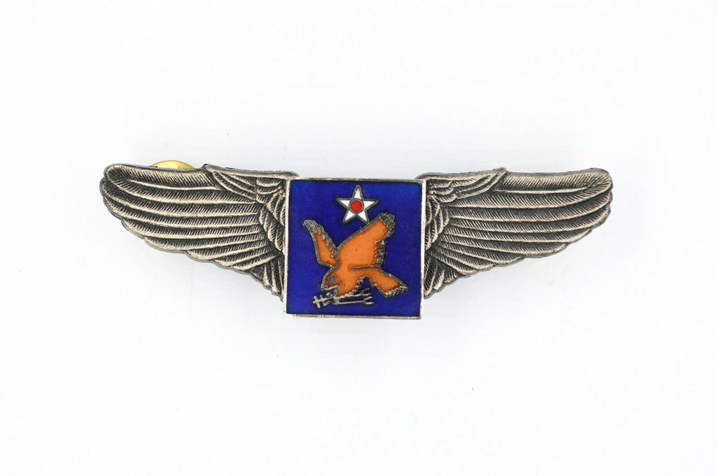 U.S. WWII WWII 2nd Air Force Wings Badge Pin Medal