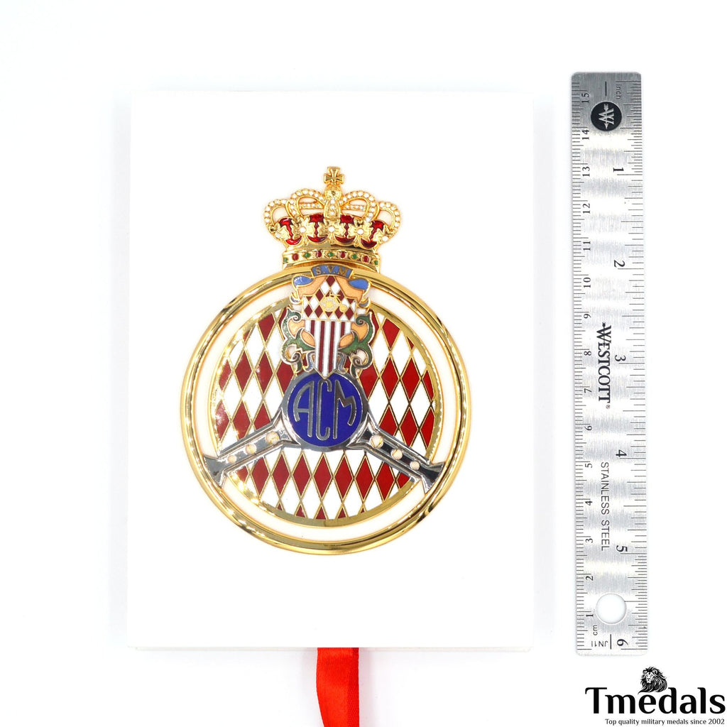 Original Automobile Club de Monaco (ACM) Gold Grille Badge – 2011 Issue, Cased detail view 4