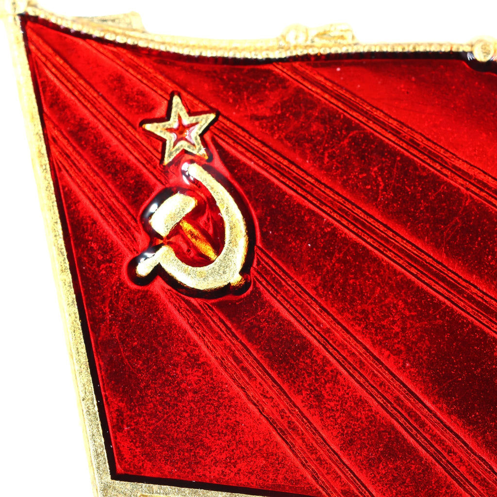 USSR CCCP Soviet Red Flag Pin Badge Brass Enamel Hammer Sickle Collectible detail view 4