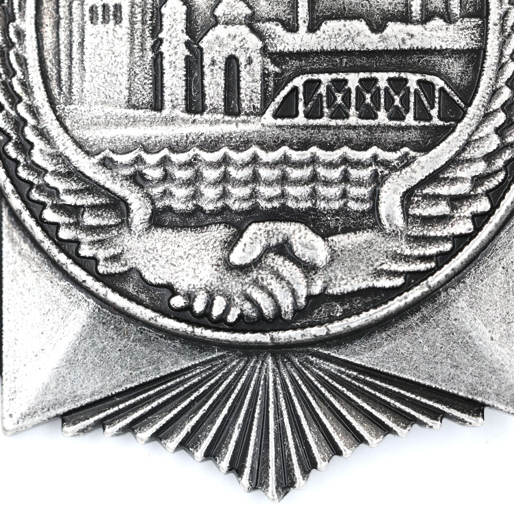 Chinese Shanghai Air Defense Medal Badge Soviet Pilot Assistance detail view 7