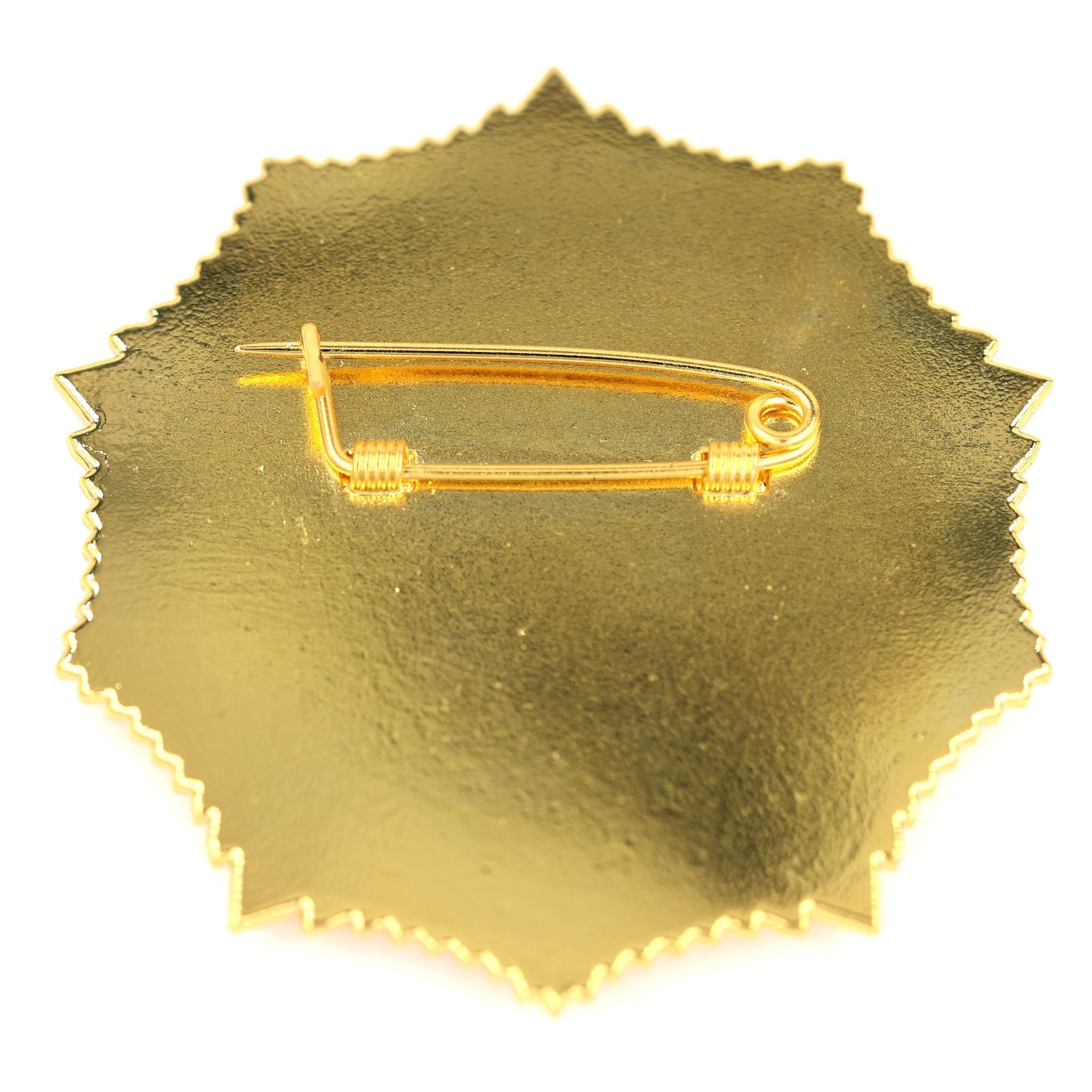 Chinese Shanghai Air Defense Medal Badge Gold Tone Soviet Pilot Assistance detail view 2