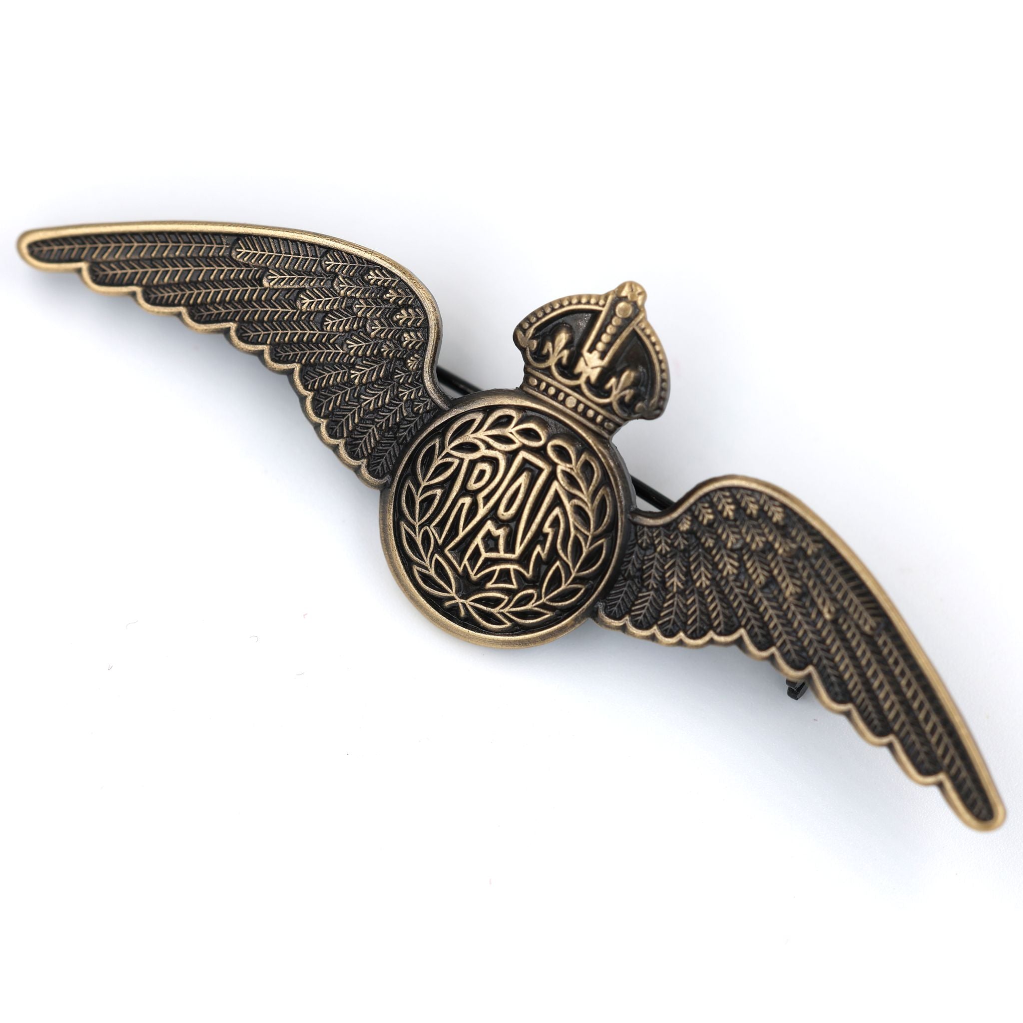 RAF Royal Air Force Pilot Wings Brooch Pin Antique Bronze Badge detail view 3