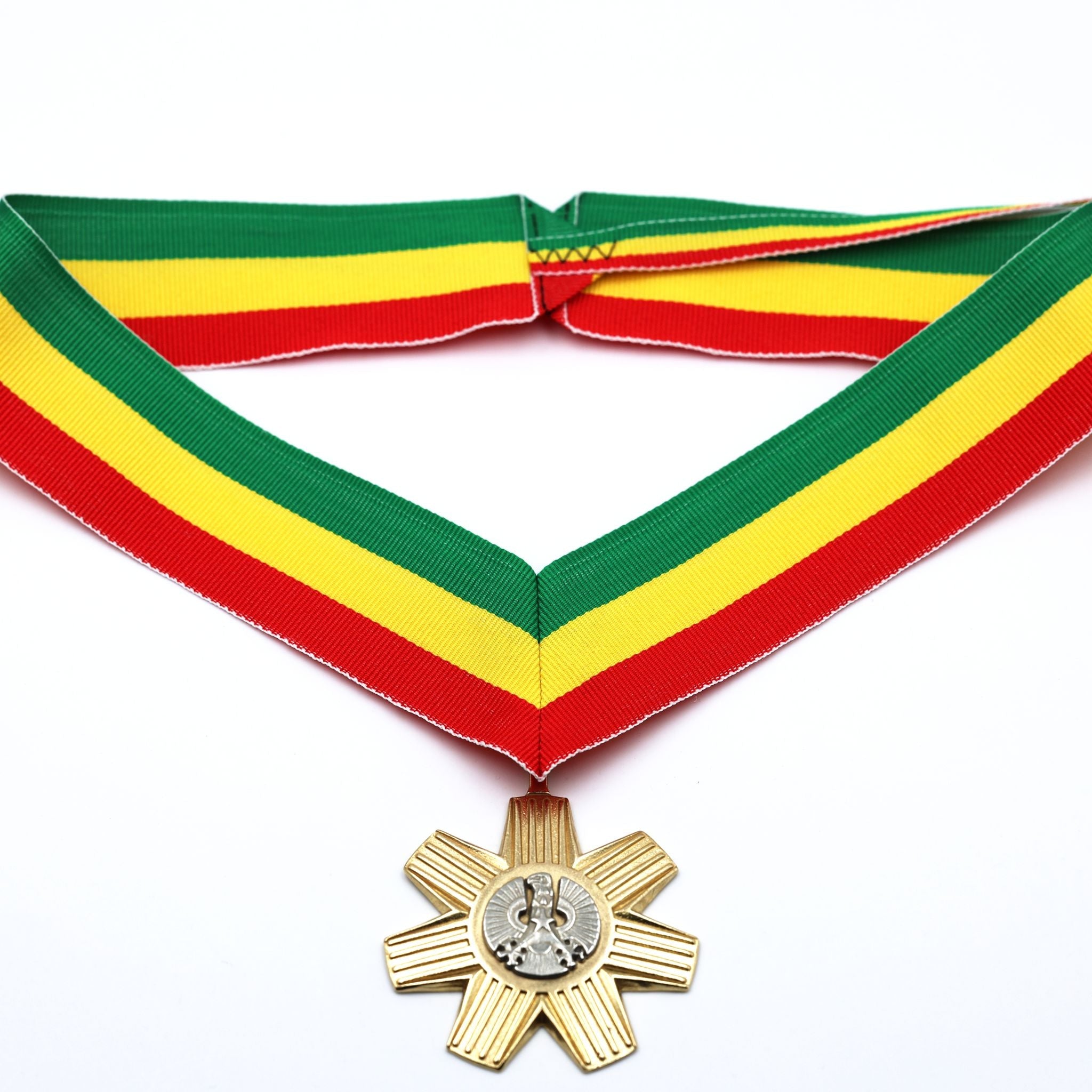 Order of the Star of Ghana Companion Neck Badge Medal detail view 11