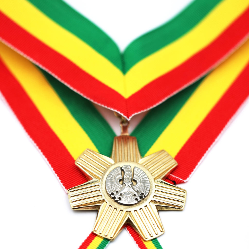 Order of the Star of Ghana Companion Neck Badge Medal detail view 16