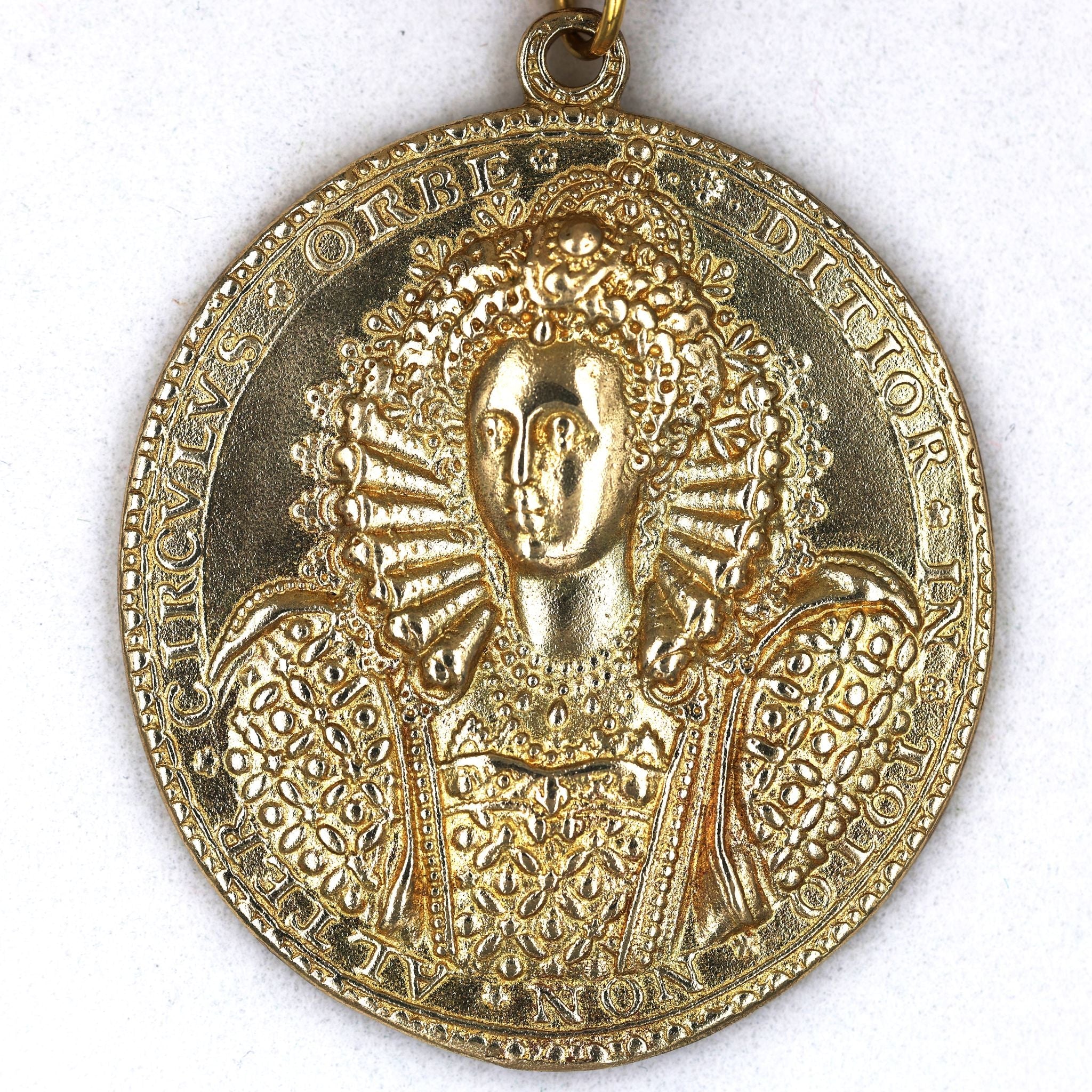 Queen Elizabeth I Armada Medal – Solid Copper with Chain detail view 3