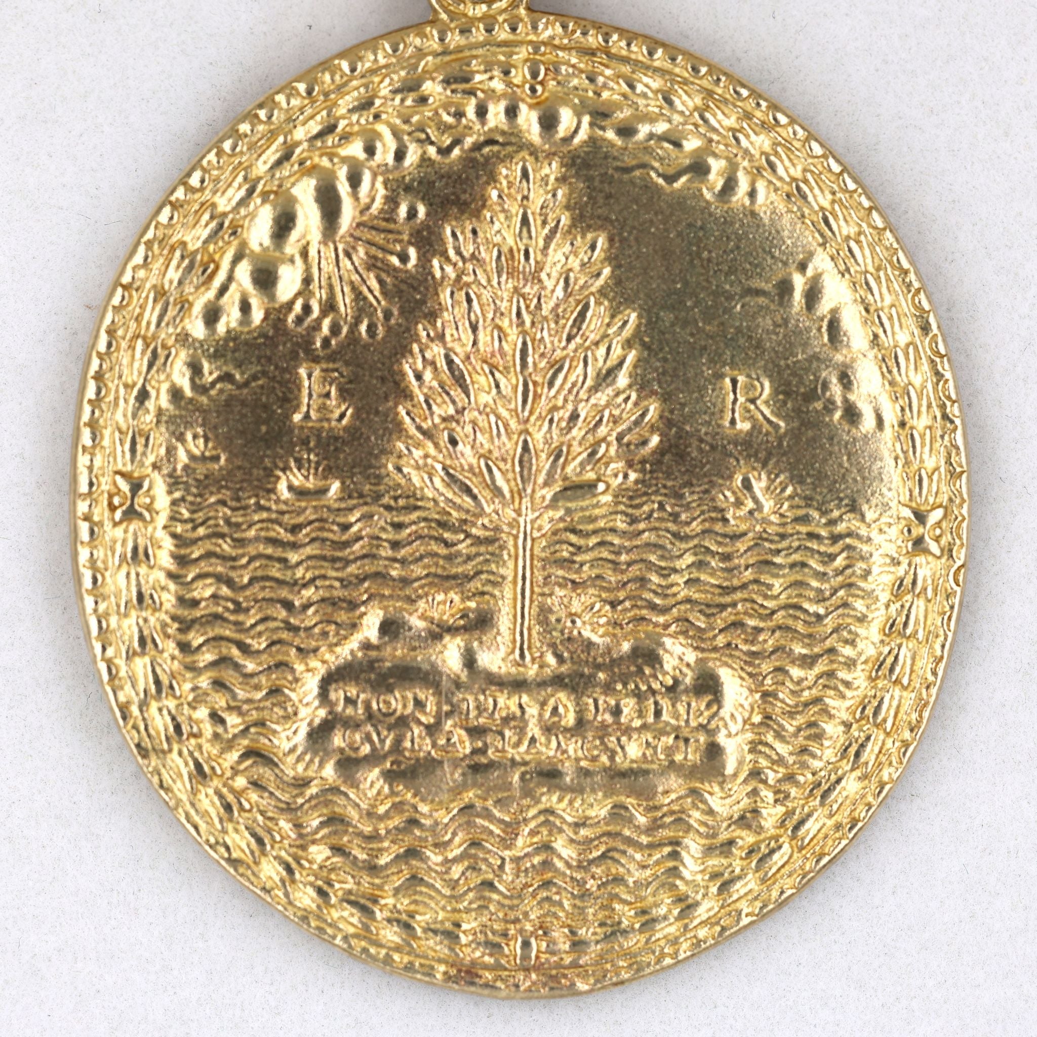Queen Elizabeth I Armada Medal – Solid Copper with Chain detail view 8