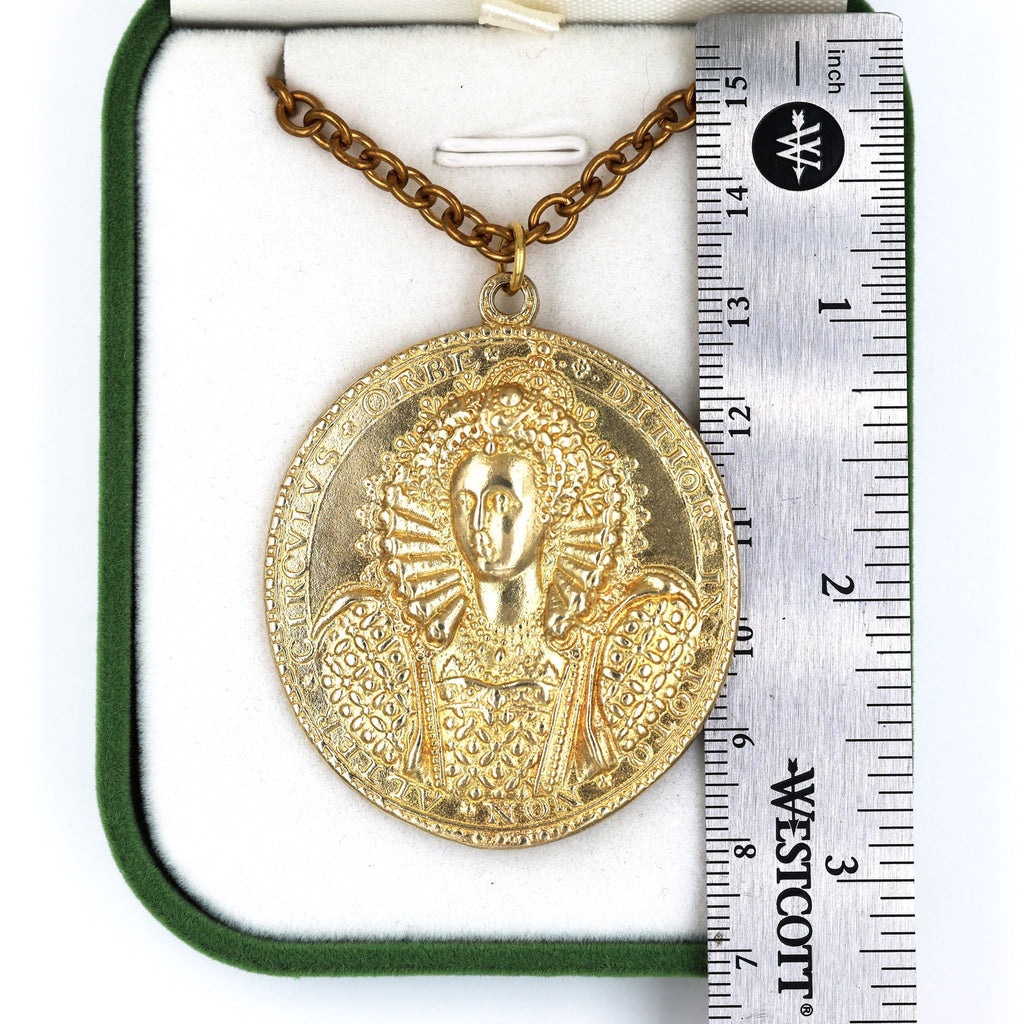 Queen Elizabeth I Armada Medal – Solid Copper with Chain detail view 14