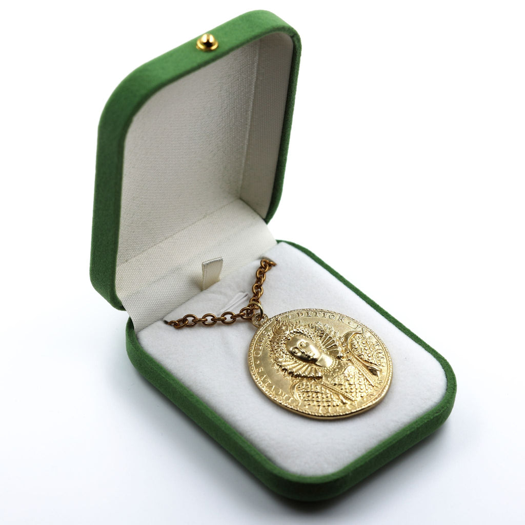 Queen Elizabeth I Armada Medal – Solid Copper with Chain detail view 17