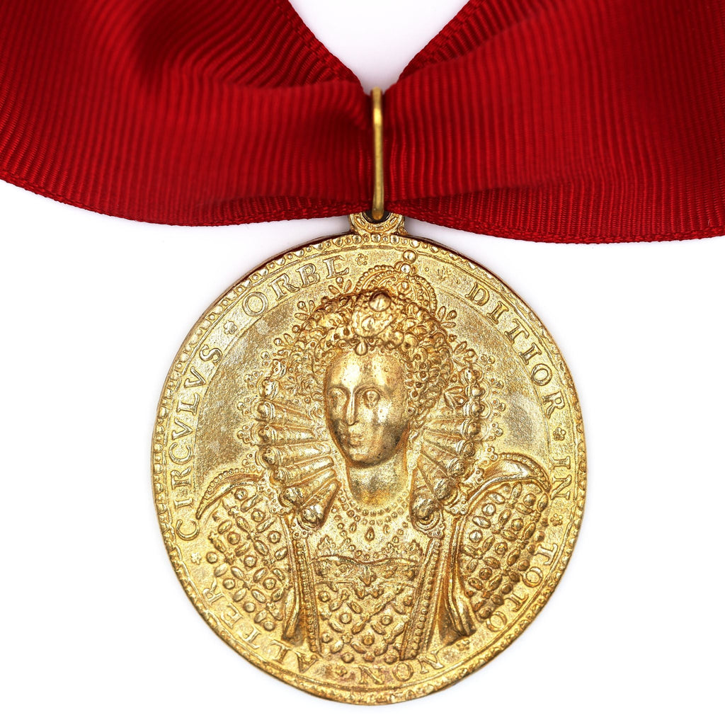 Queen Elizabeth I Armada Medal – Solid Copper with Red Ribbon Blue Case detail view 2