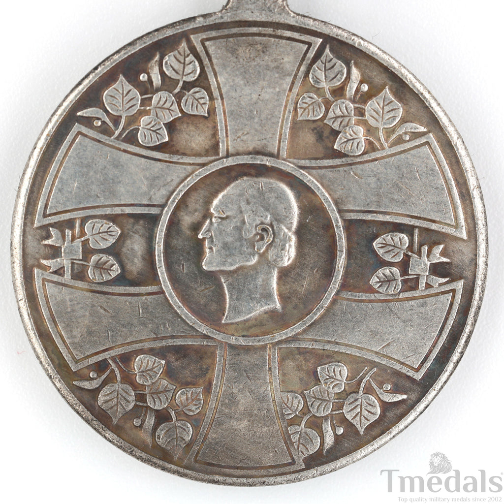 Slovakia Order of the Slovakian Cross Iii Class Medal 1940 Collectors silver detail view 3