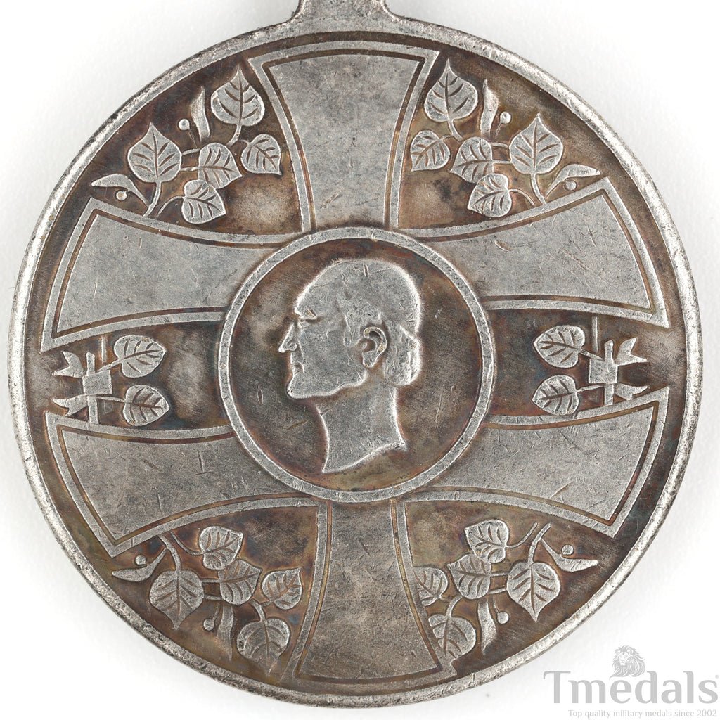 Slovakia Order of the Slovakian Cross Iii Class Medal 1940 Collectors silver detail view 6