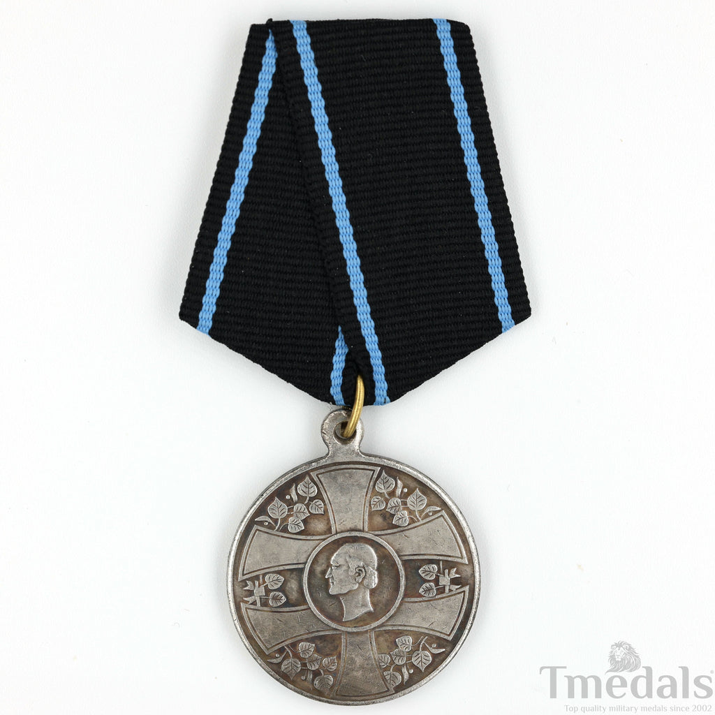 Slovakia Order of the Slovakian Cross Iii Class Medal 1940 Collectors silver detail view 8