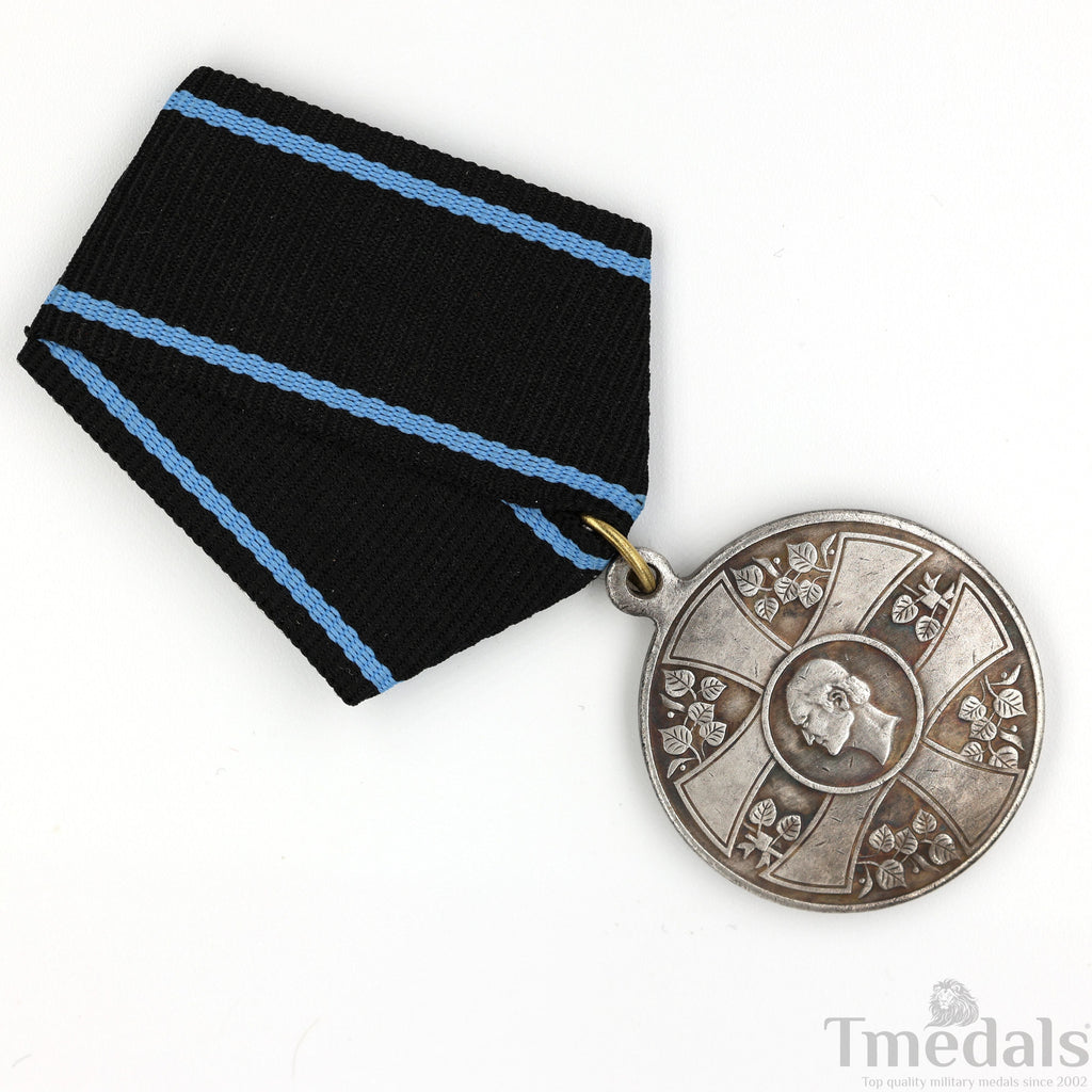Slovakia Order of the Slovakian Cross Iii Class Medal 1940 Collectors silver detail view 10