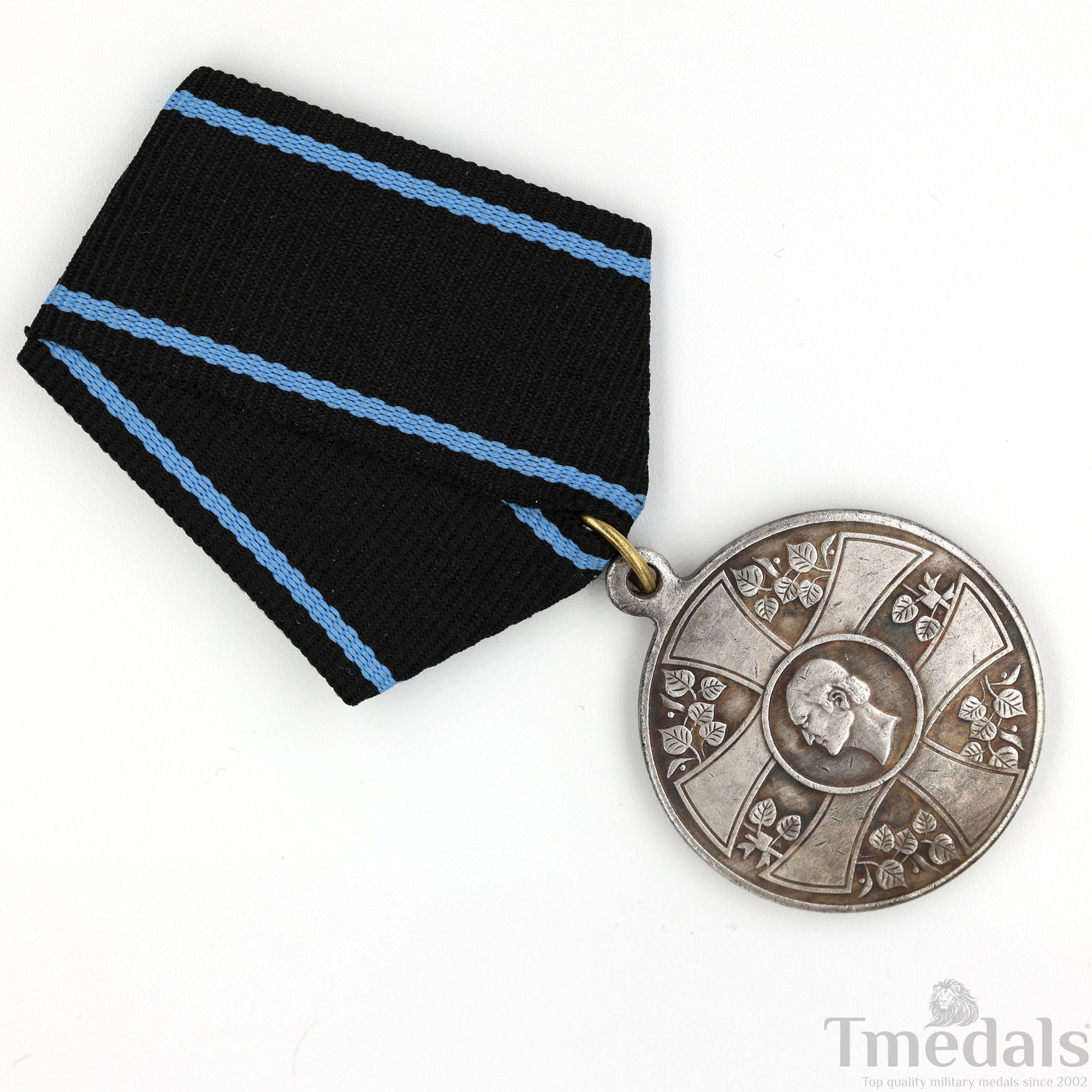 Slovakia Order of the Slovakian Cross Iii Class Medal 1940 Collectors silver detail view 10