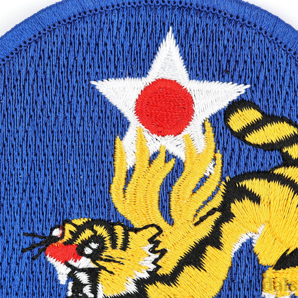 U.S. Army 14th Air Force Corps WWII Flying Tigers Avg Force Patch U.S. WWII detail view 4