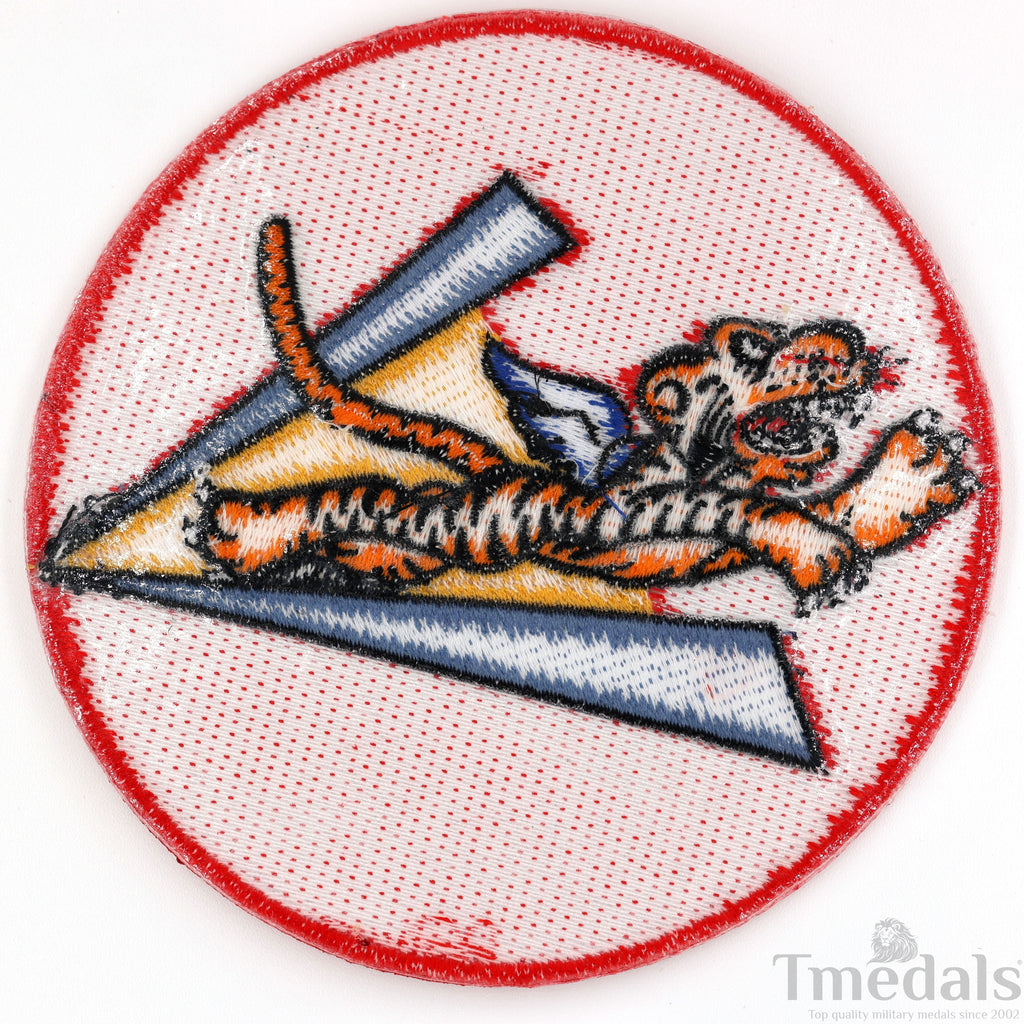 U.S. Army 14th Air Force Corps WWII Flying Tigers Avg Force Patch U.S. WWII China detail view 2