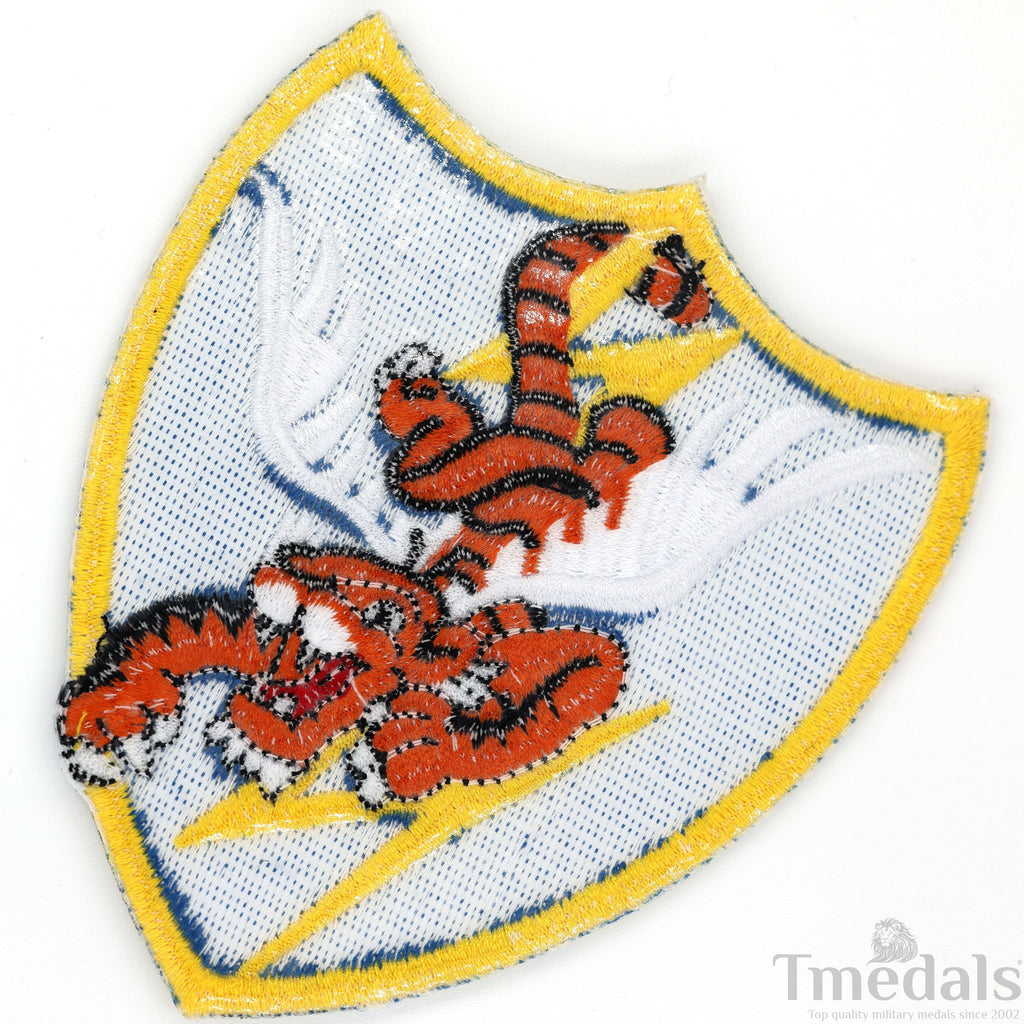 U.S. Army 14th Air Force Corps WWII Flying Tigers Avg Force Patch U.S. WWII China detail view 5