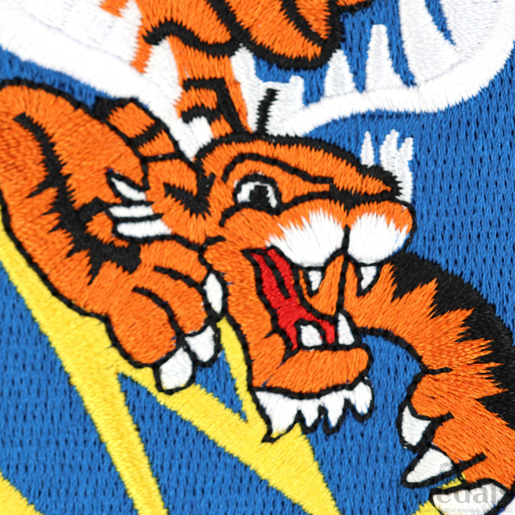 U.S. Army 14th Air Force Corps WWII Flying Tigers Avg Force Patch U.S. WWII China detail view 8