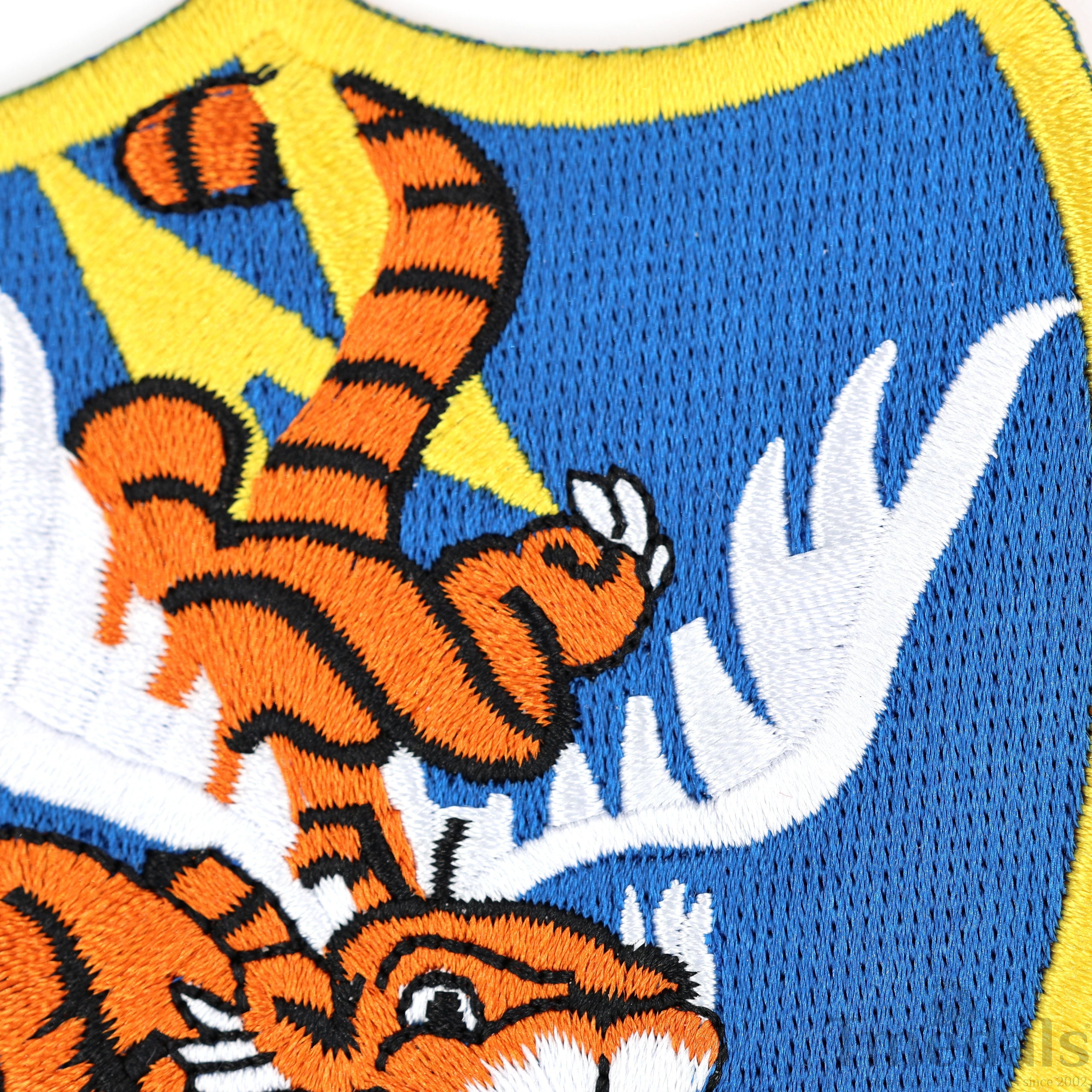 U.S. Army 14th Air Force Corps WWII Flying Tigers Avg Force Patch U.S. WWII China detail view 10