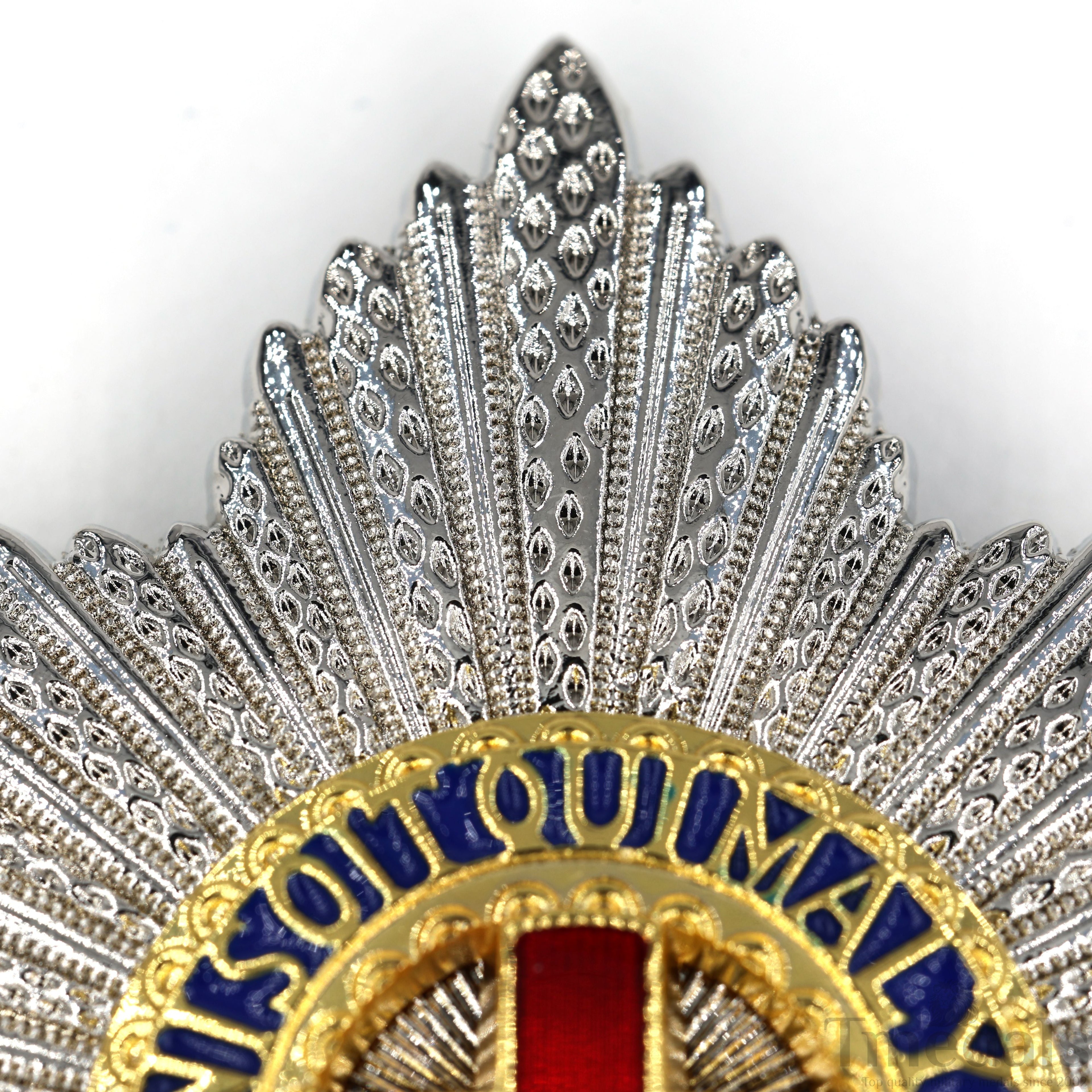 The British Order of the Garter Star Badge UK medal Badge detail view 10