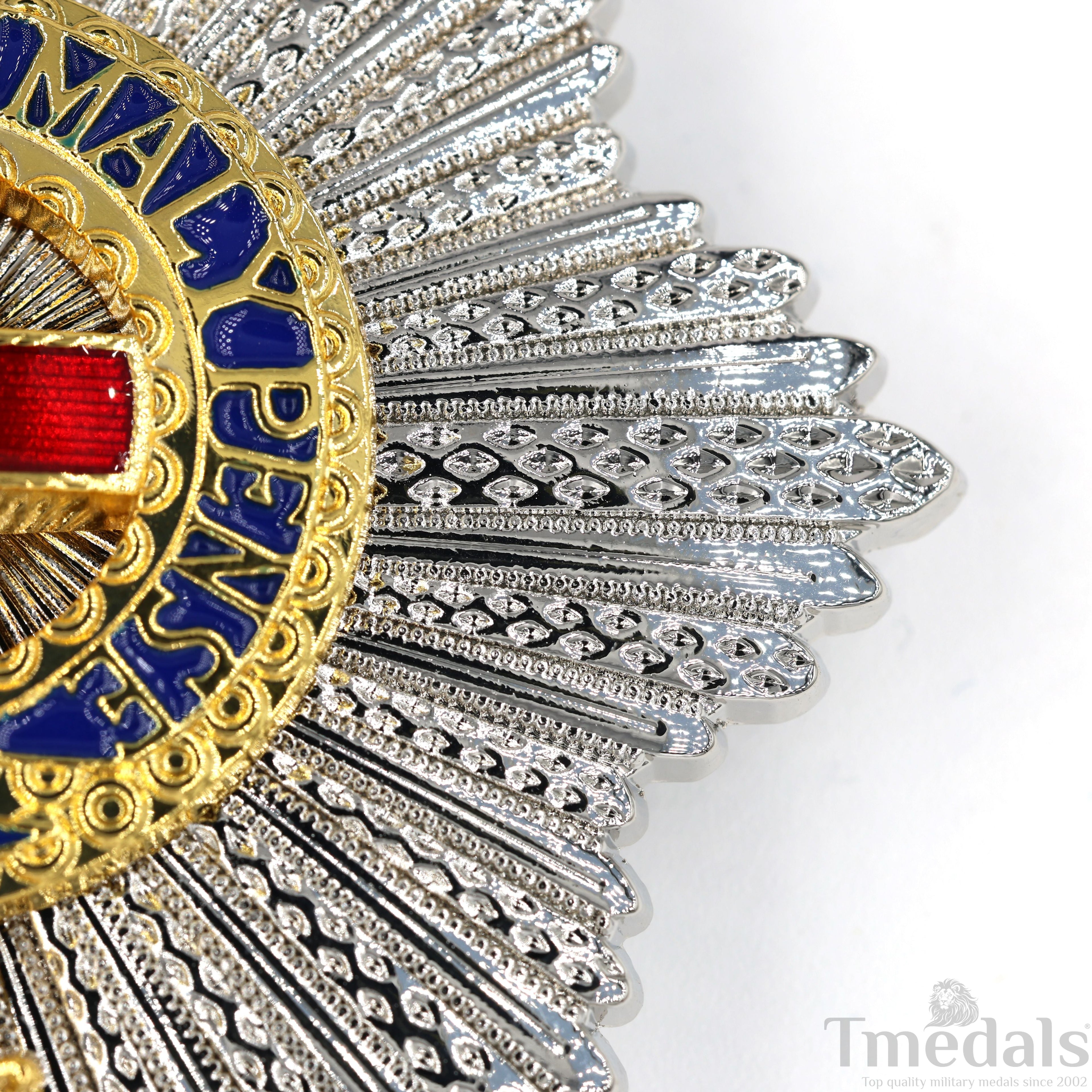The British Order of the Garter Star Badge UK medal Badge detail view 12
