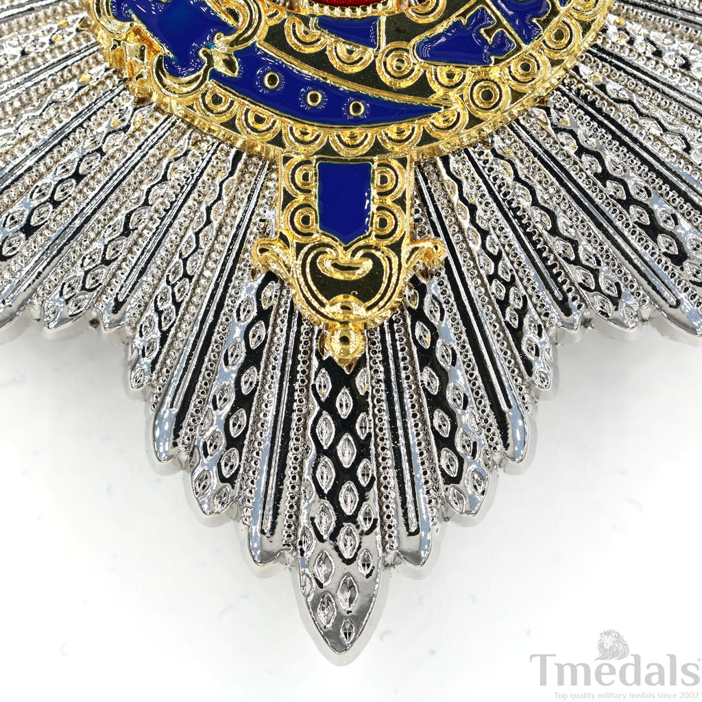 The British Order of the Garter Star Badge UK medal Badge detail view 11