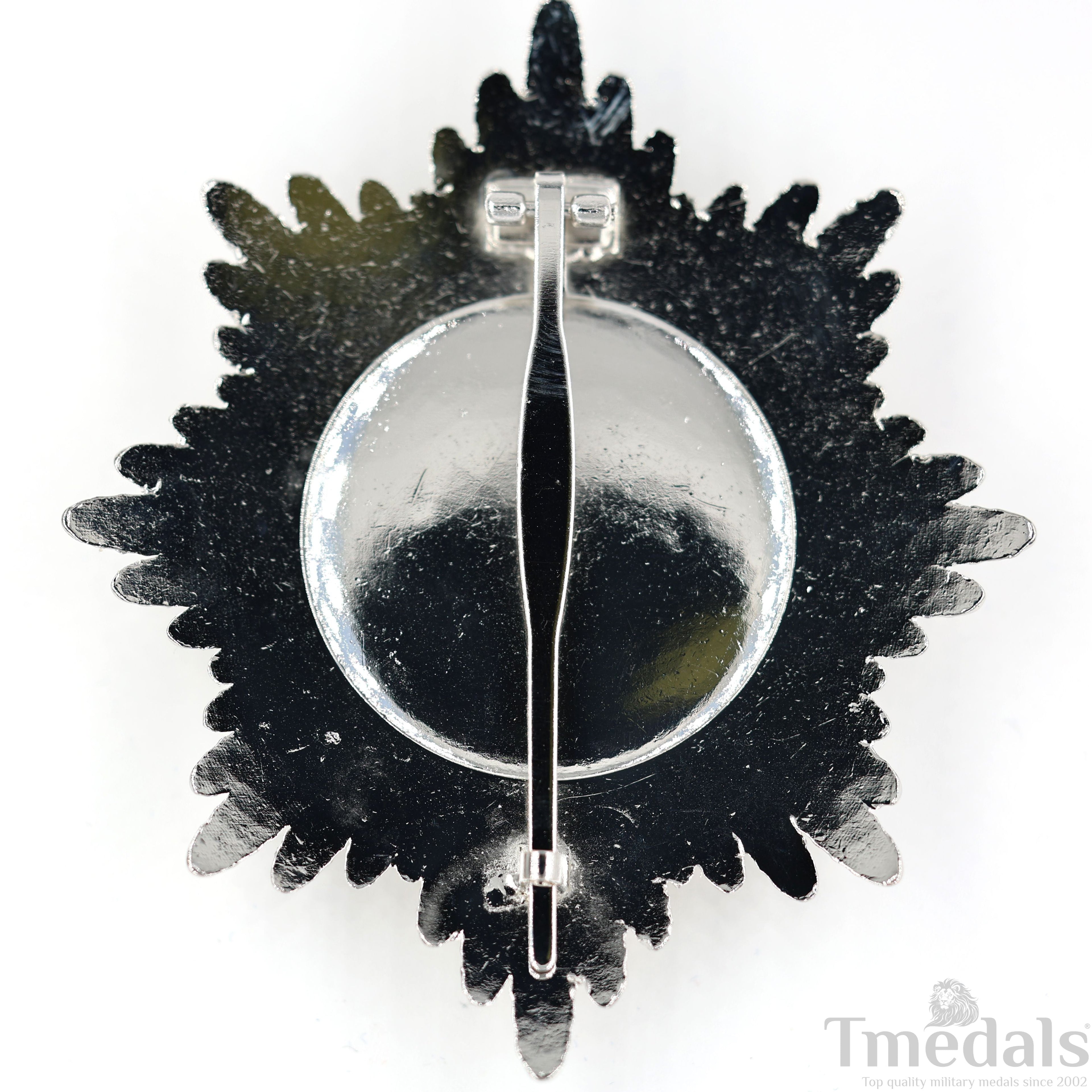 The British Order of the Garter Star Badge UK medal Badge detail view 2