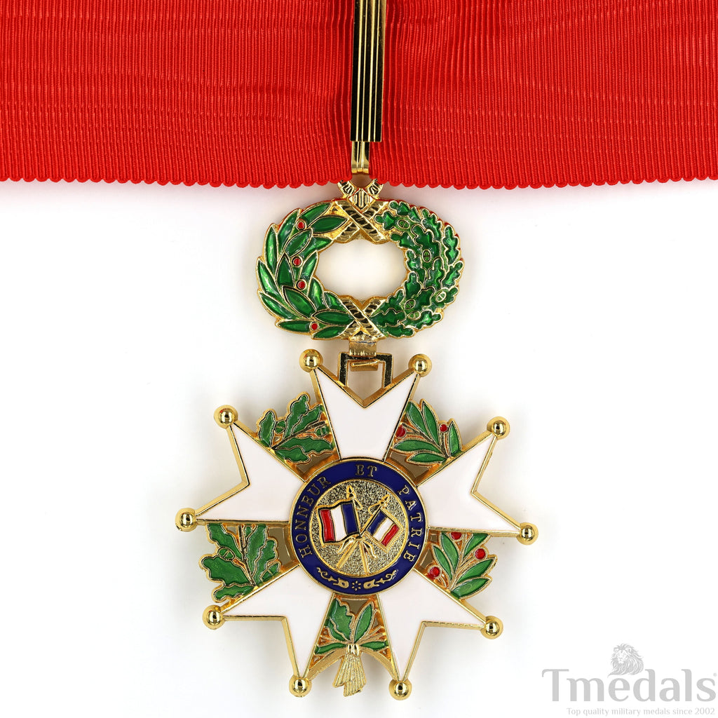 French Legion of Honour Commandeur Medal 3rd Class with Red Ribbon detail view 22