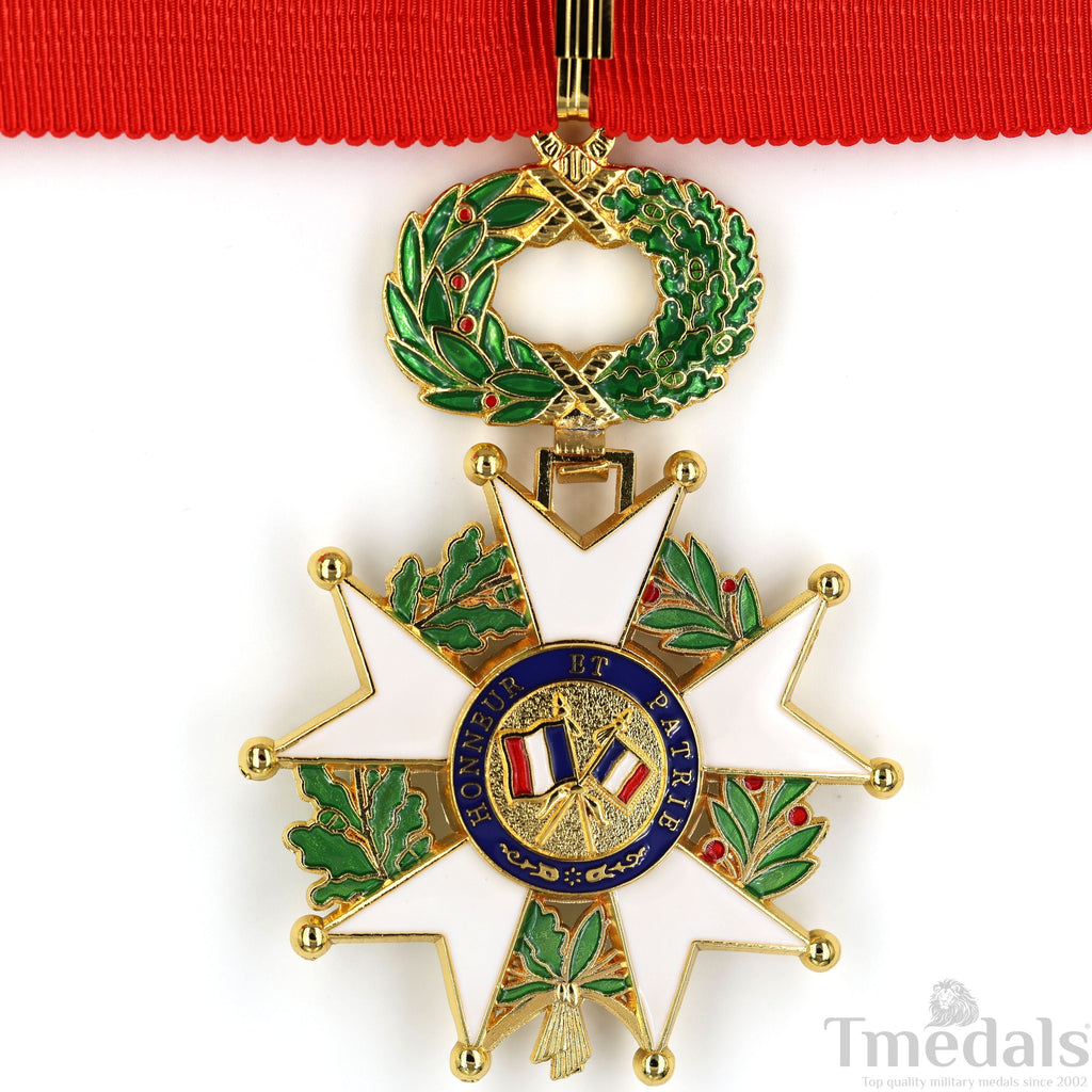 French Legion of Honour Commandeur Medal 3rd Class with Red Ribbon detail view 23