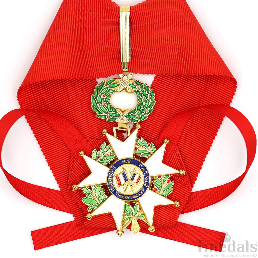 French Legion of Honour Commandeur Medal 3rd Class with Red Ribbon detail view 7