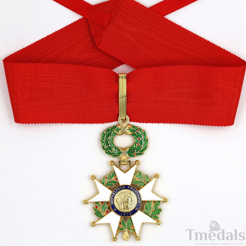 French Legion of Honour Commandeur Medal 3rd Class with Red Ribbon detail view 33