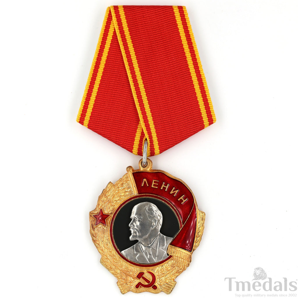 Russia Soviet Union Order of Lenin Medal USSR CCCP Pure Silver Portrait detail view 16