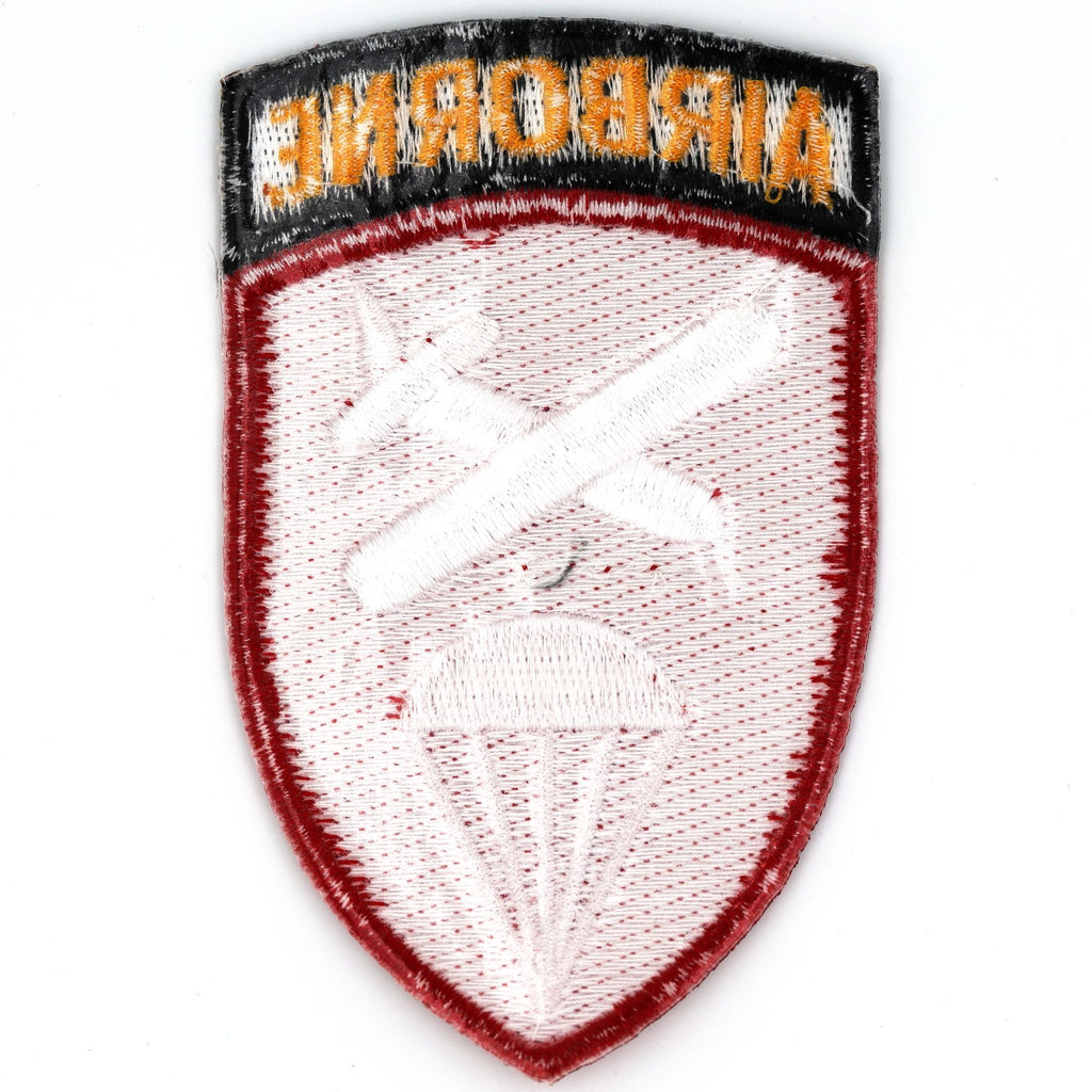 U.S. Army Airborne Command Embroidered Patch detail view 2