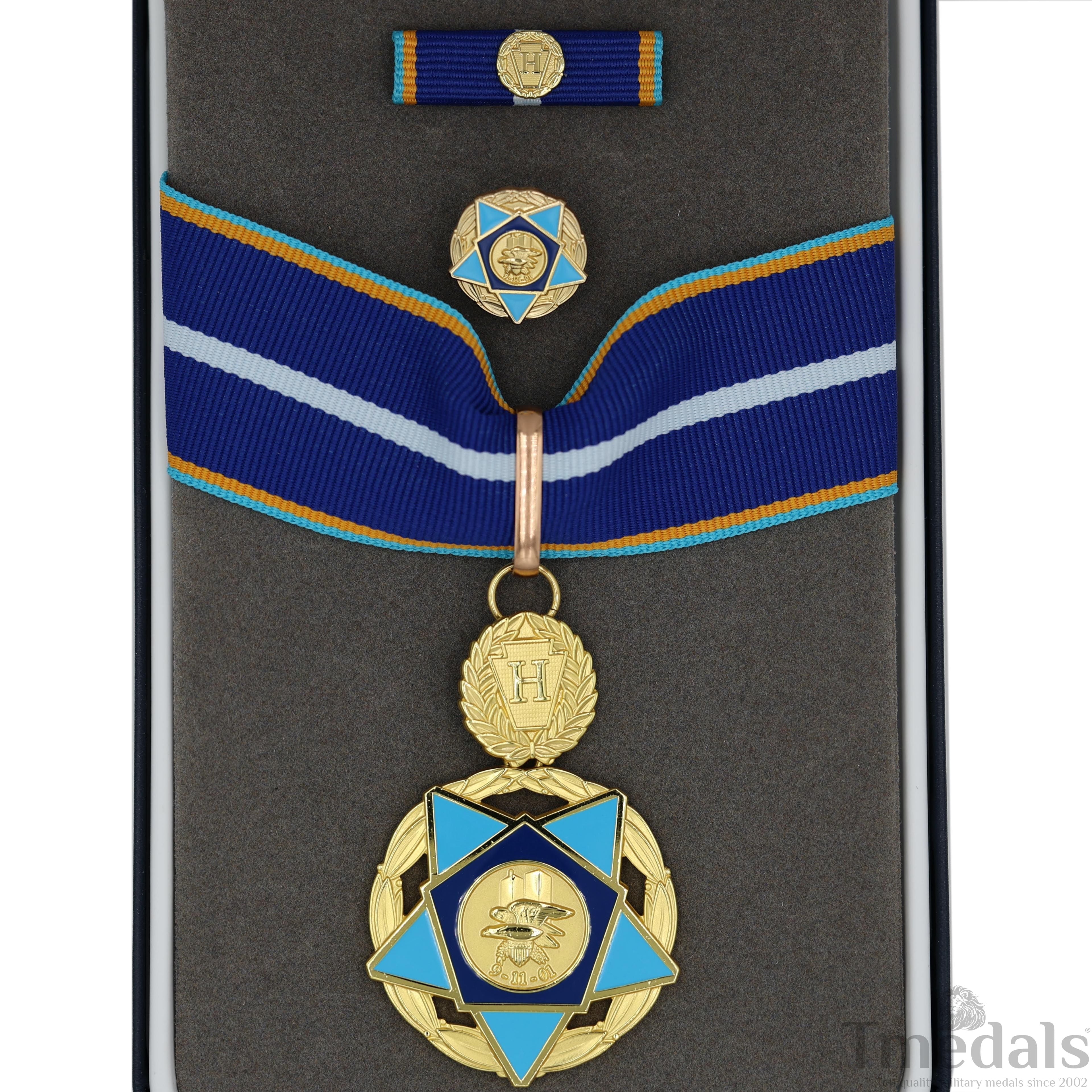 U.S. 9/11 Heroes Medal of Valor Order - 911 2001 Complete Presentation Full Set reproduction