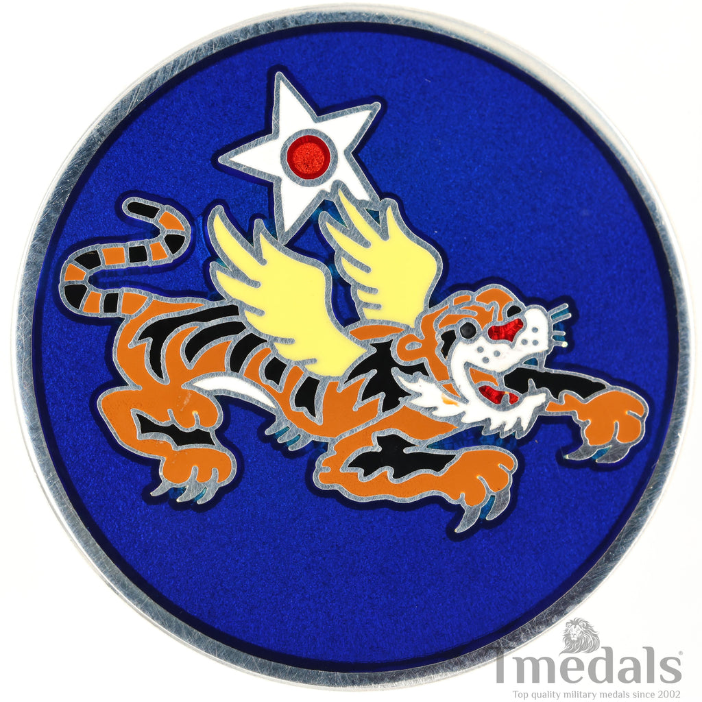 Chinese Republic flying tigers medal 14th Air force Badge real enamel detail view 7