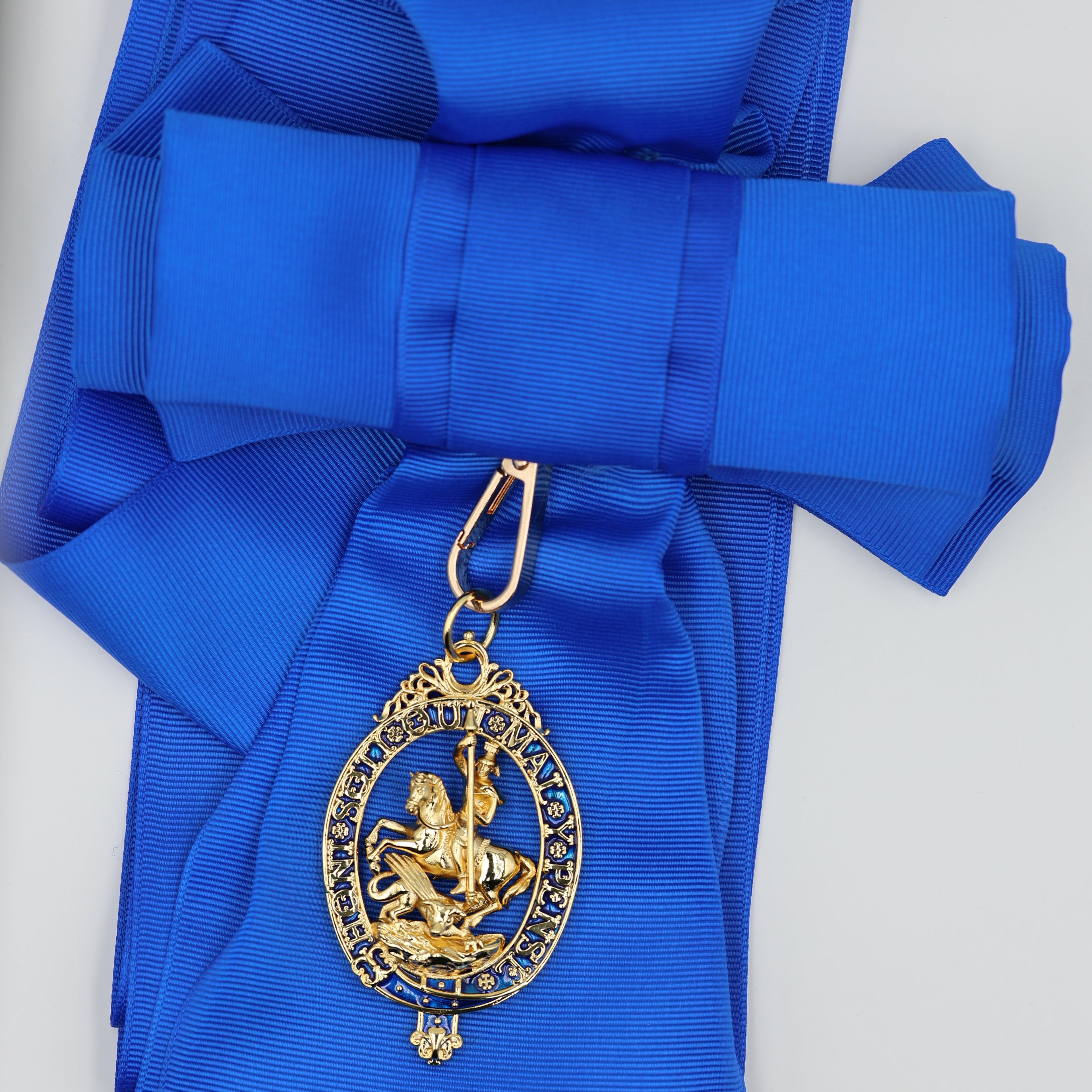 UK the British Order of the Garter Sash+ Badge Medal Brass detail view 5