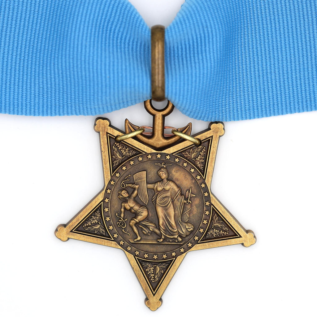 Cased U.S. Medal of Honor – Navy 1913 – 1919 – Full-Size detail view 7