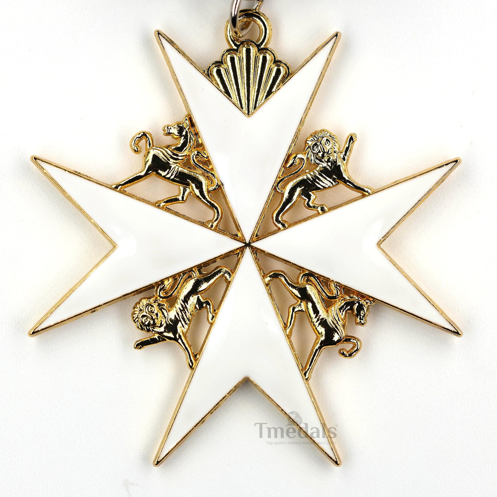 Order of St John Medal Officer Class Badge Maltese Cross Gold Full-Size detail view 3