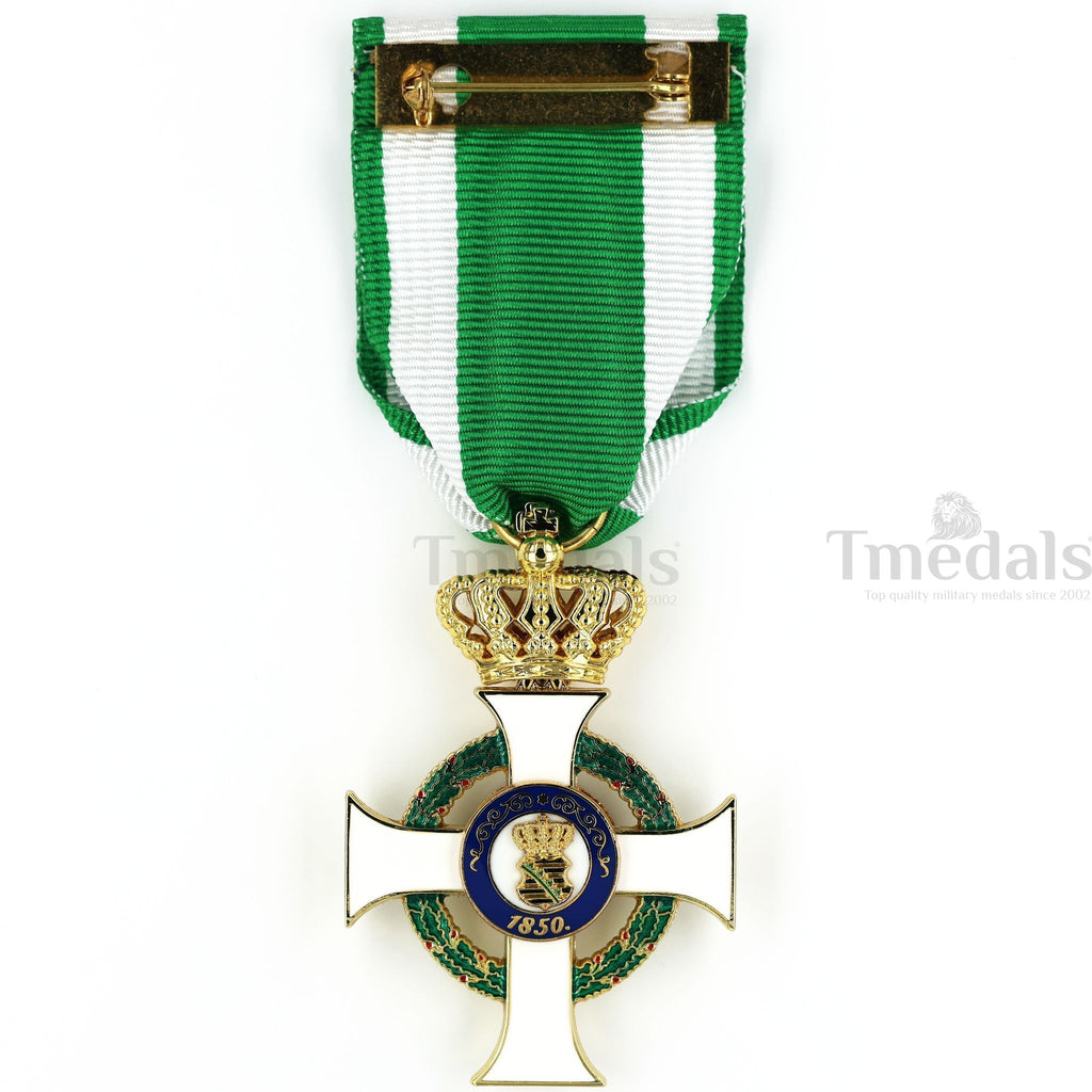 German Albert Order Knight 1st Class Medal – Civil Division Type II 1850 detail view 8