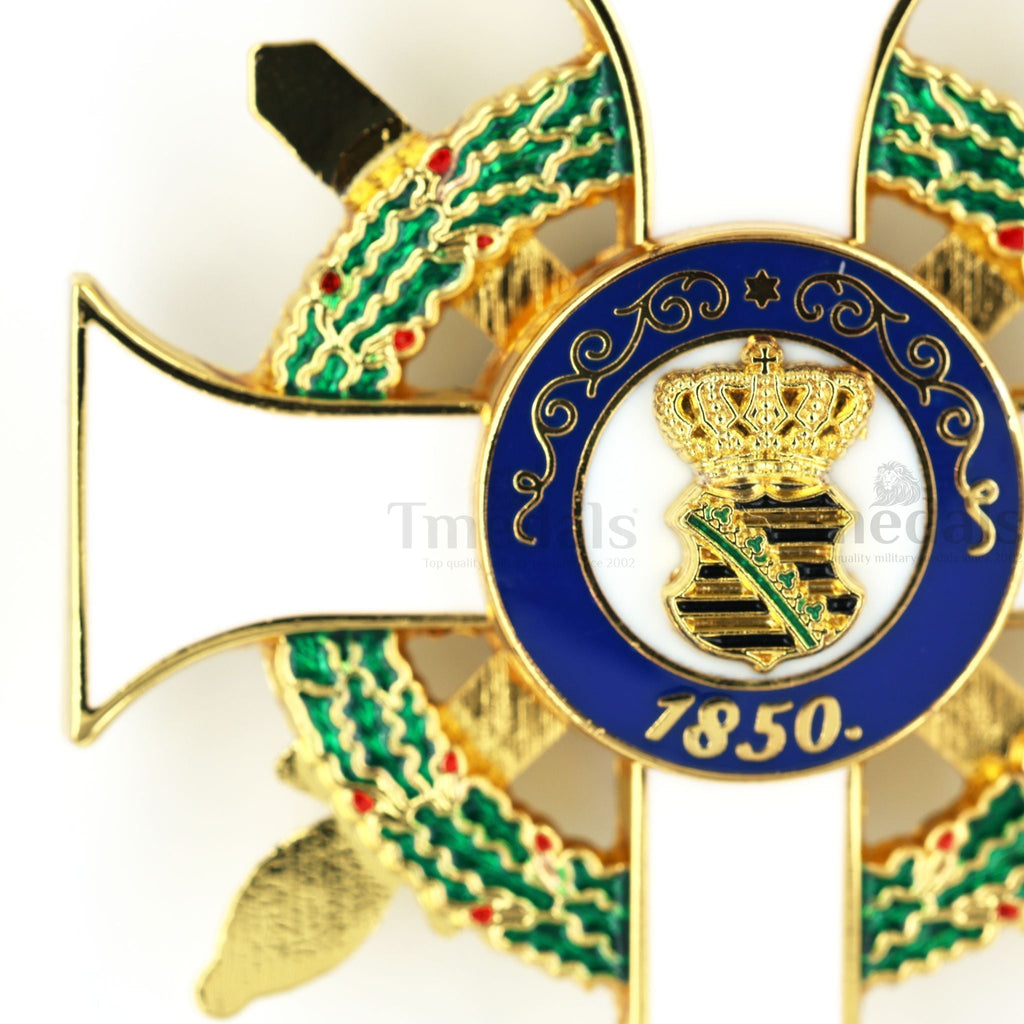 German Albert Order Knight 1st Class Medal Civil Division Type II 1850 detail view 16