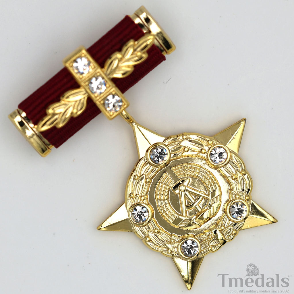 Hero of the GDR East Germany German DDR GDR Medal Order Badge detail view 4
