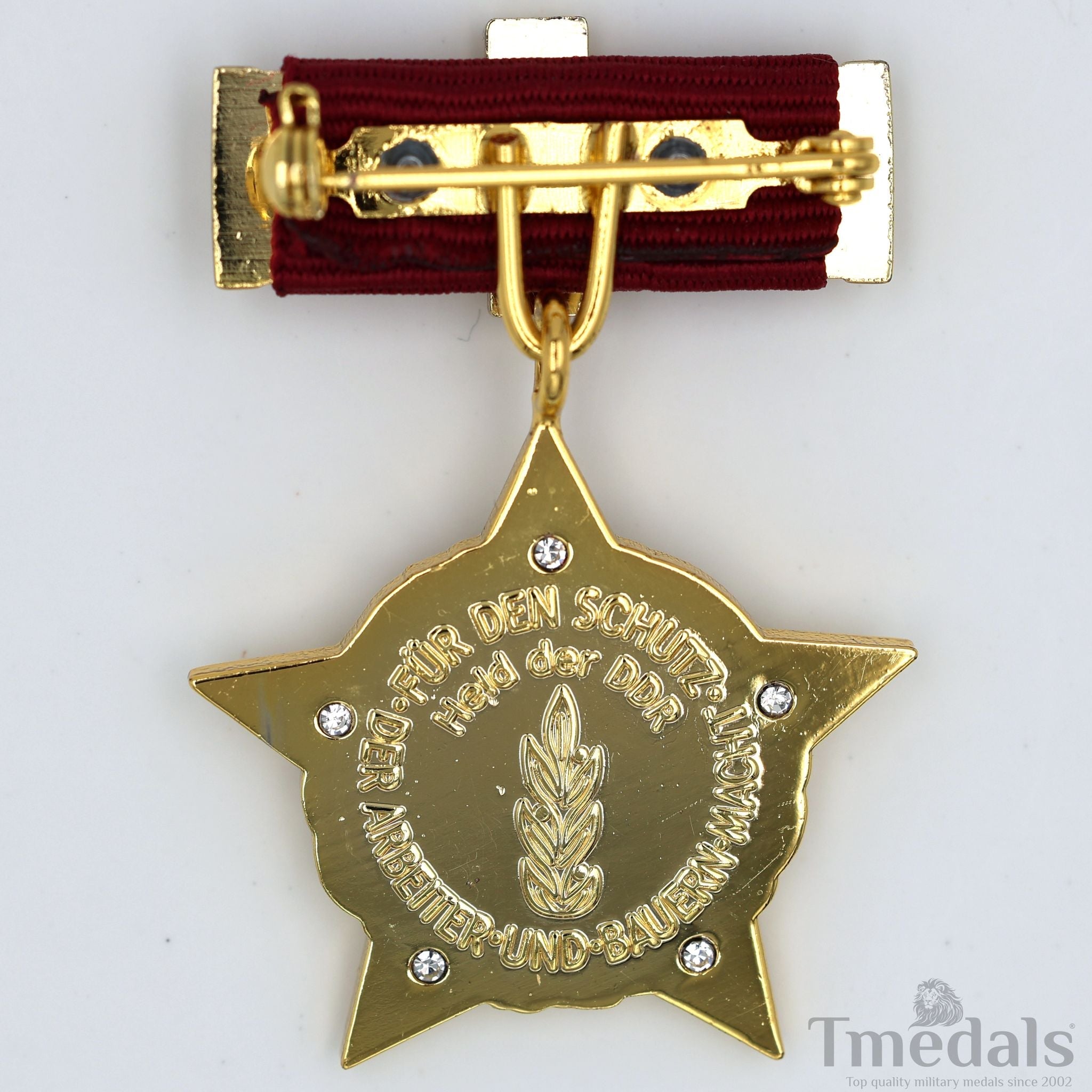 Hero of the GDR East Germany German DDR GDR Medal Order Badge detail view 2