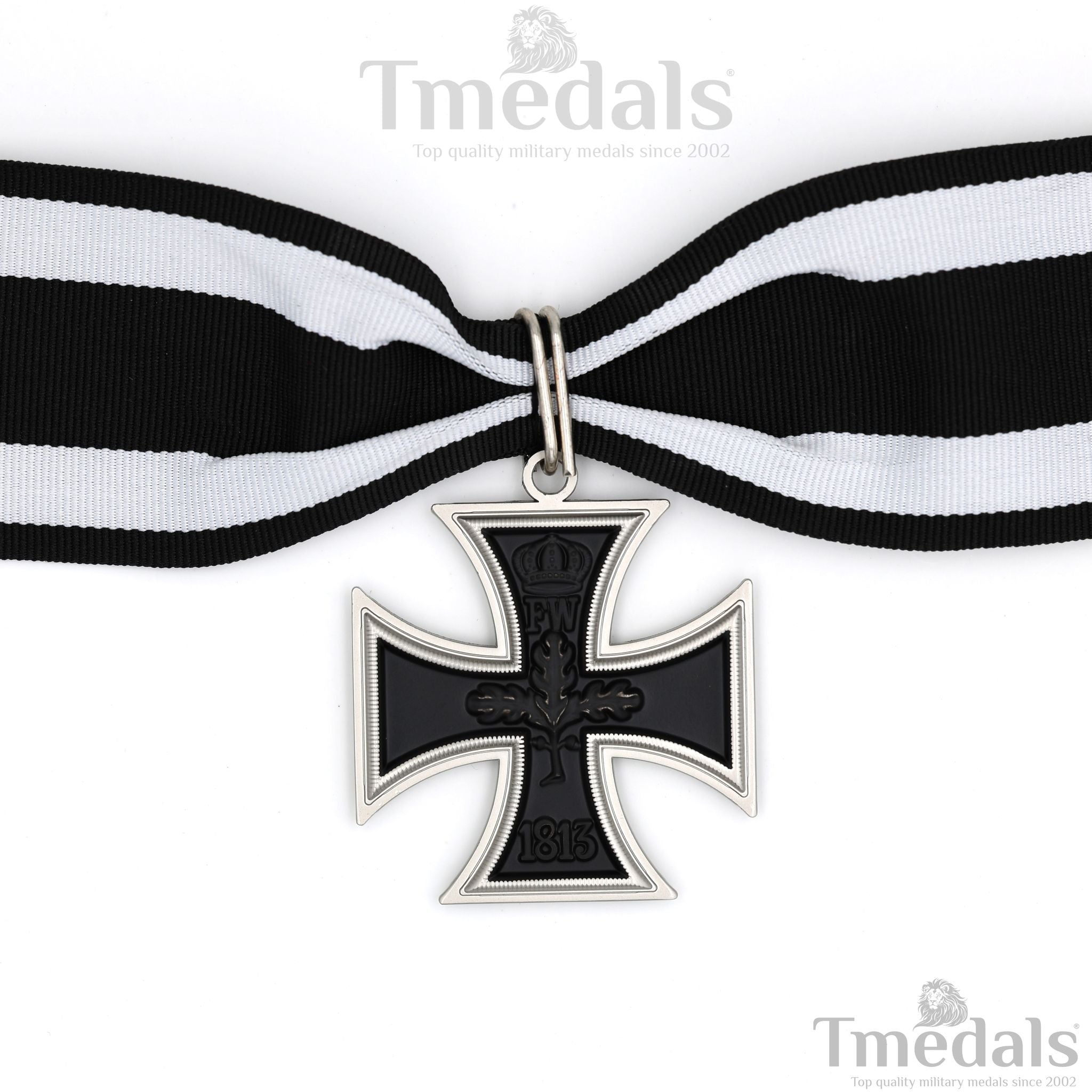 Iron Cross Neck Badge – 1813 / 1914 Prussia German WWI Medal with Ribbon detail view 5