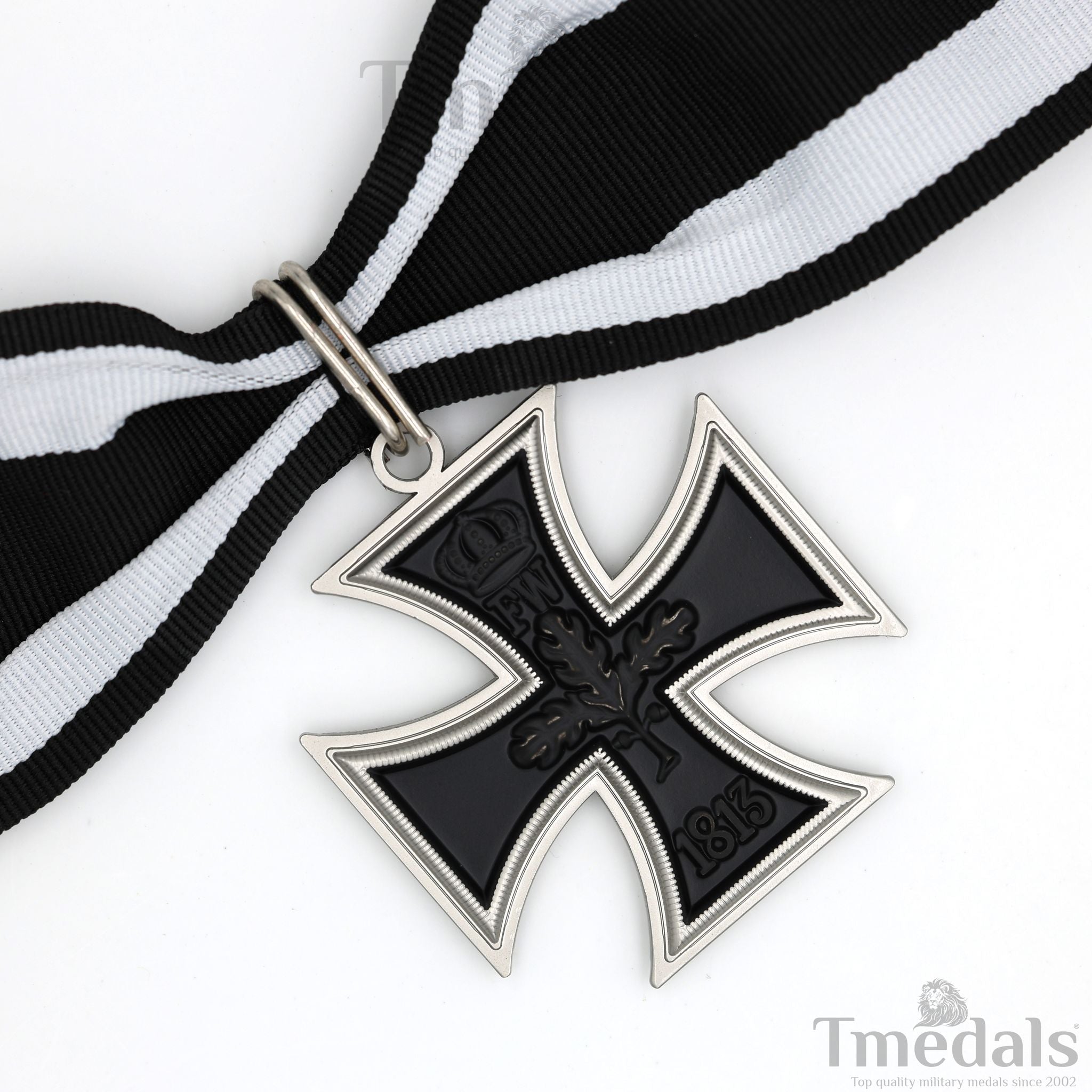 Iron Cross Neck Badge – 1813 / 1914 Prussia German WWI Medal with Ribbon detail view 7