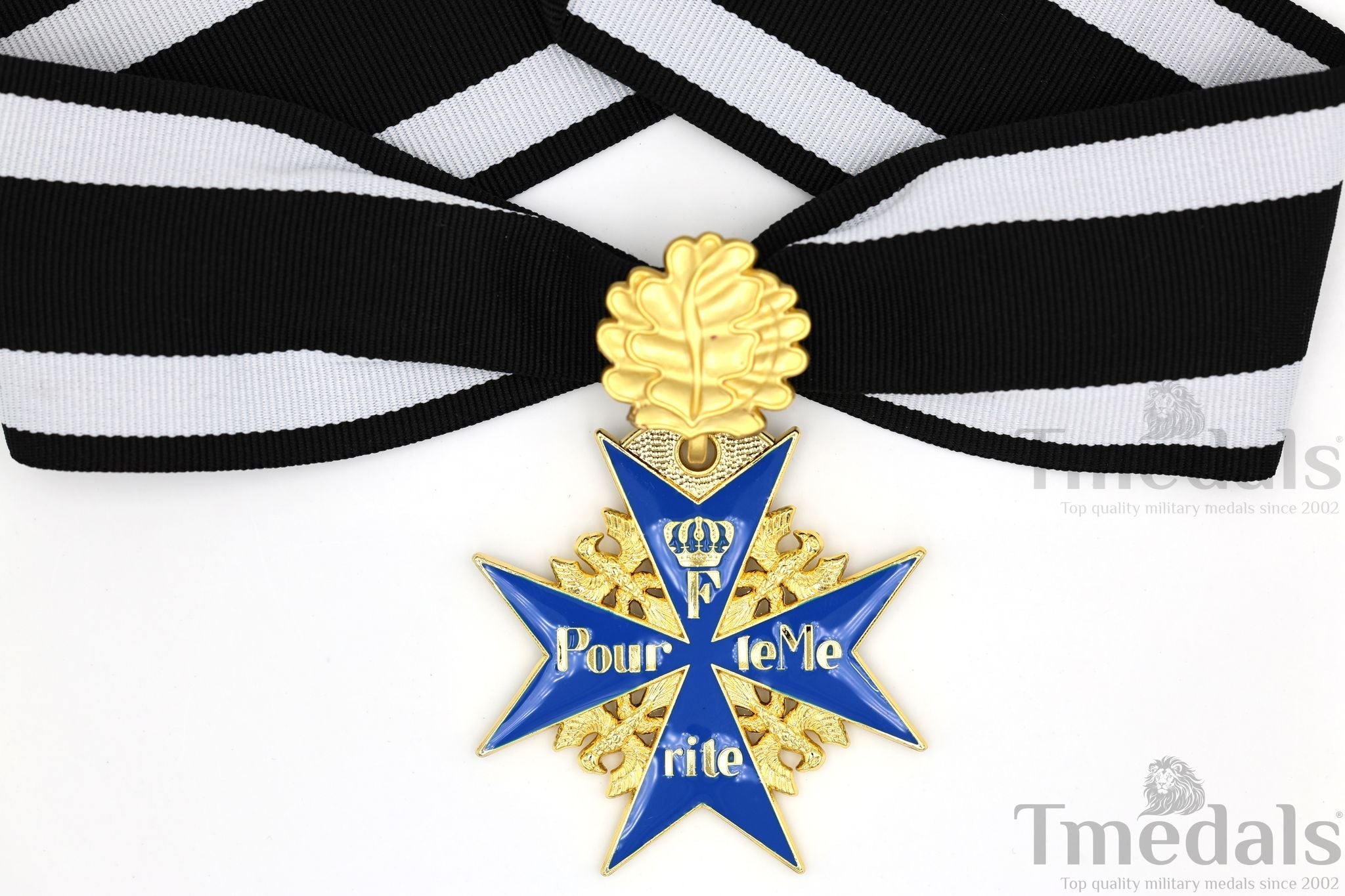 Prussian Mwwi German Pour le Mérite Blue Max Medal with Oak Leaves – Versionedal WWI detail view 7
