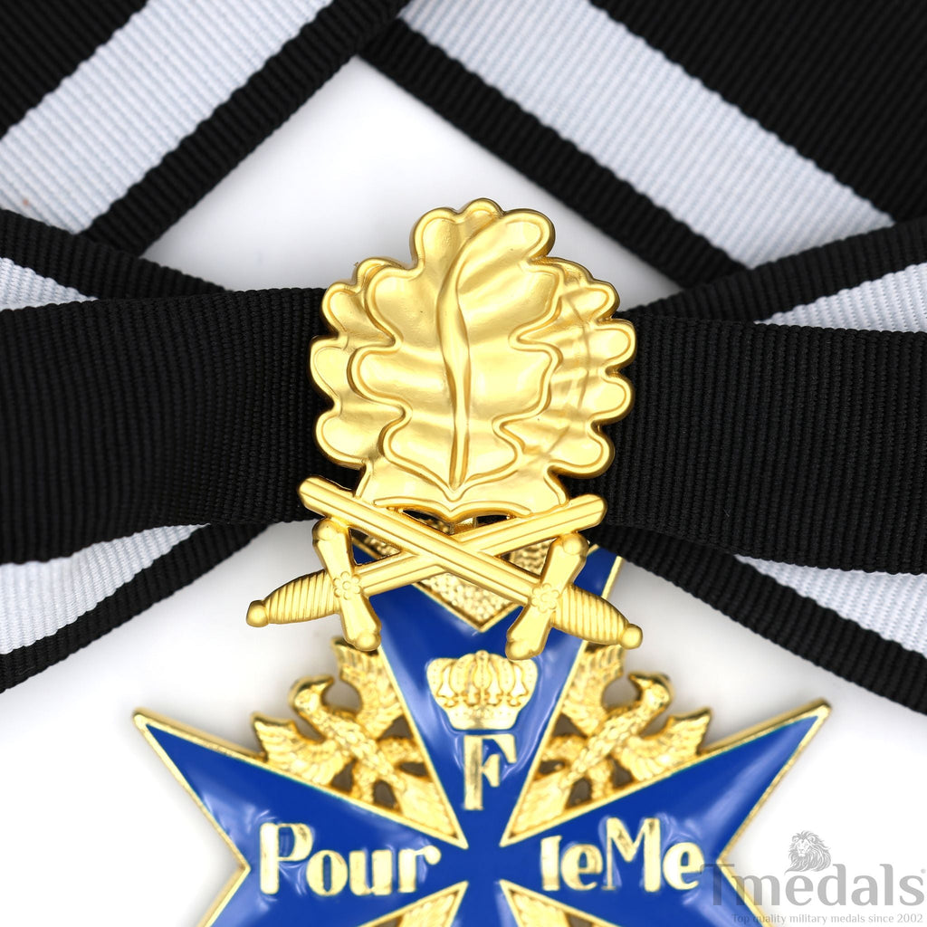 Prussian Mwwi German Pour le Mérite Blue Max Medal with Oak Leaves – Versionedal WWI detail view 7