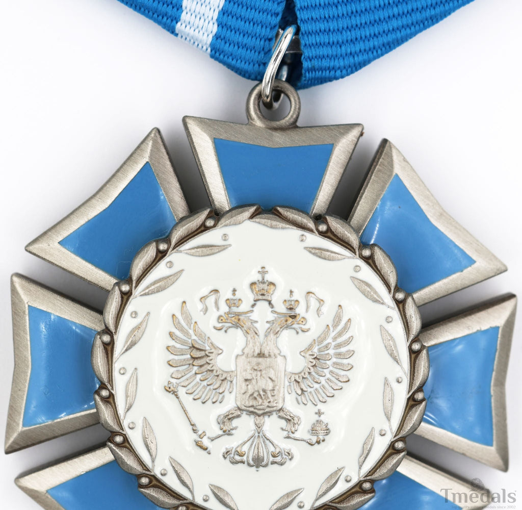 Russia – Order of Honour Medal Badge detail view 10